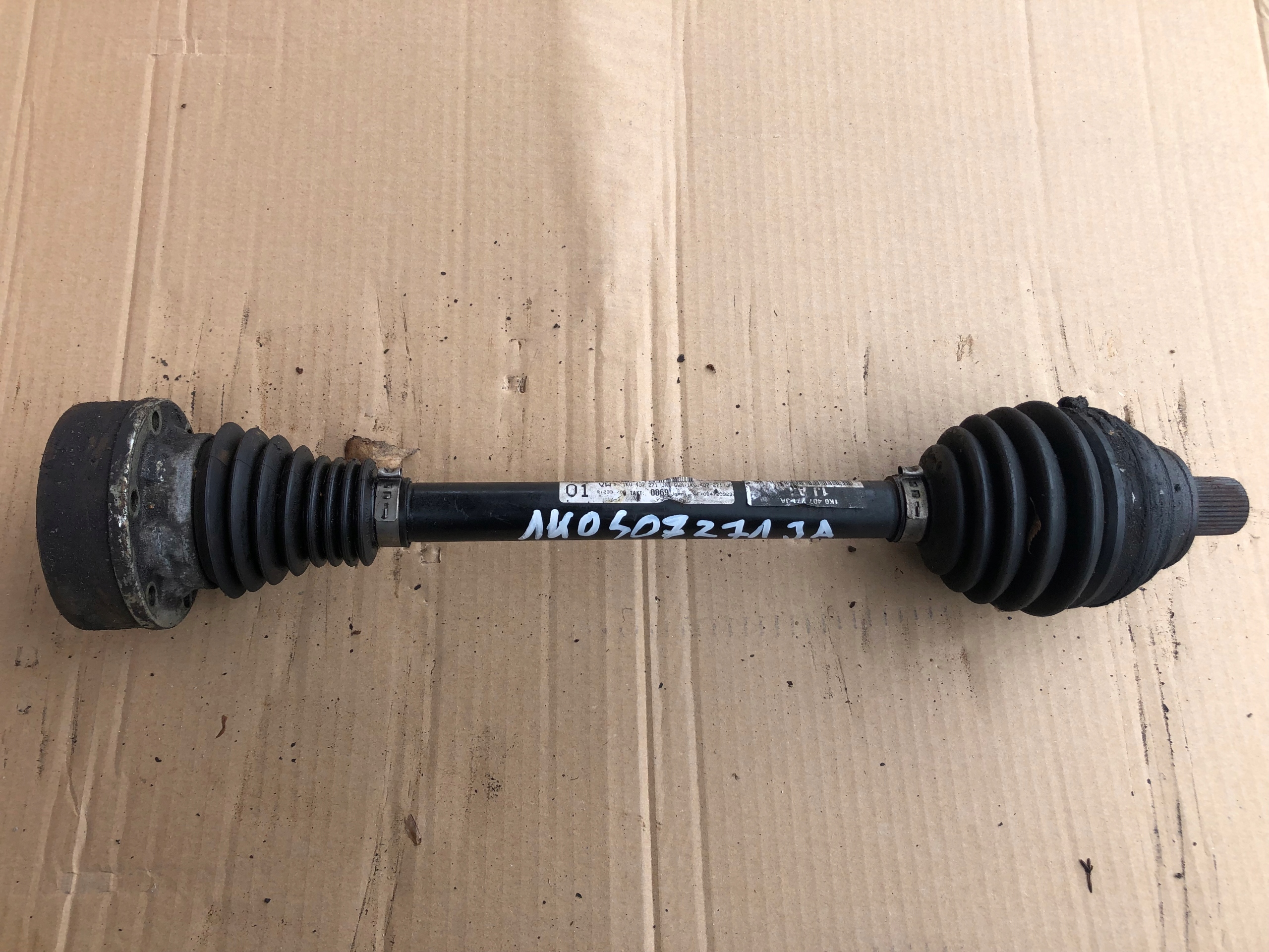 semi-axis left VW SKODA AUDI 1K0407271JA