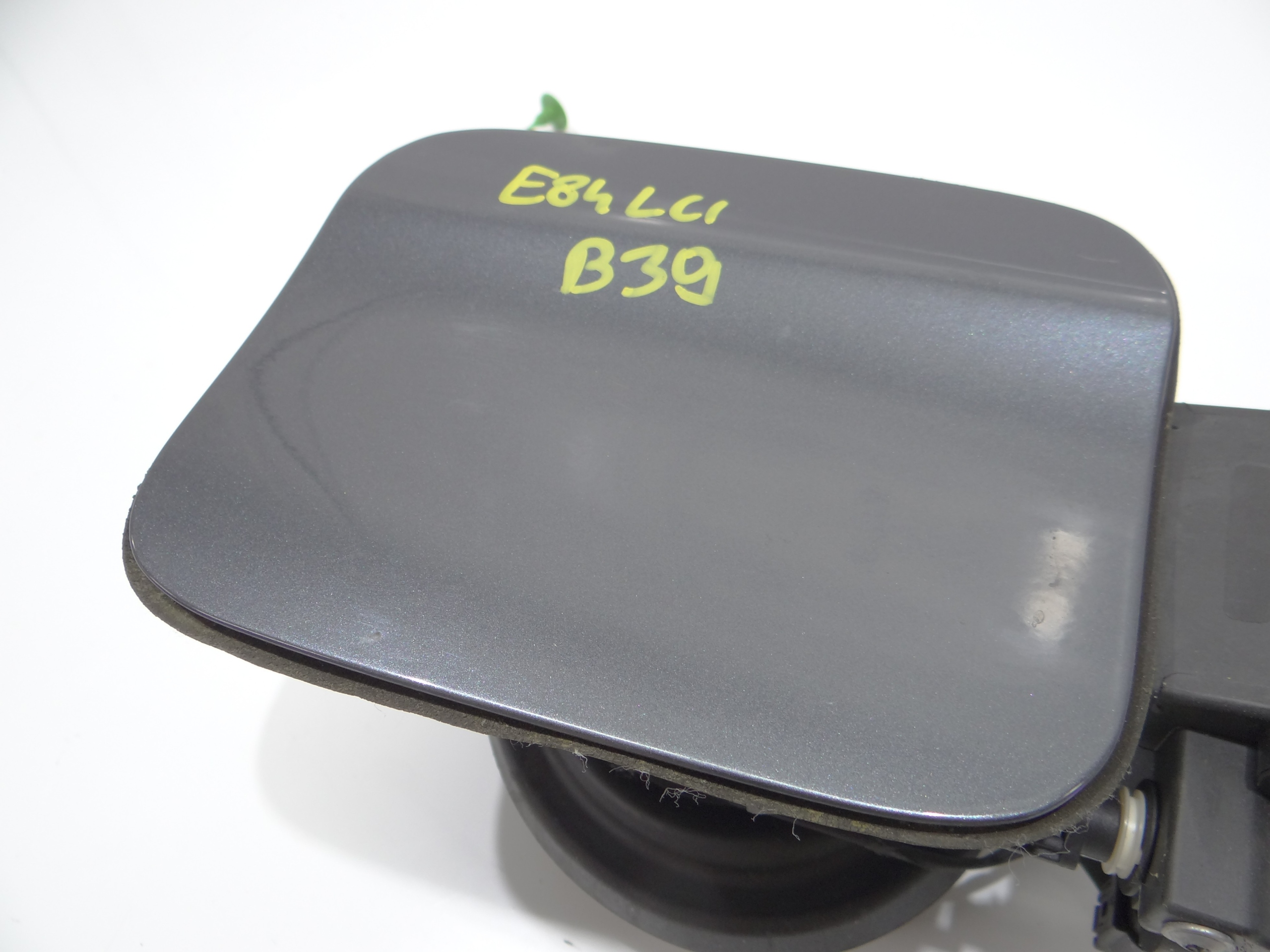 BMW X1 E84 LCI KLAPKA WLEWU PALIWA OE B39 Typ samochodu Samochody osobowe