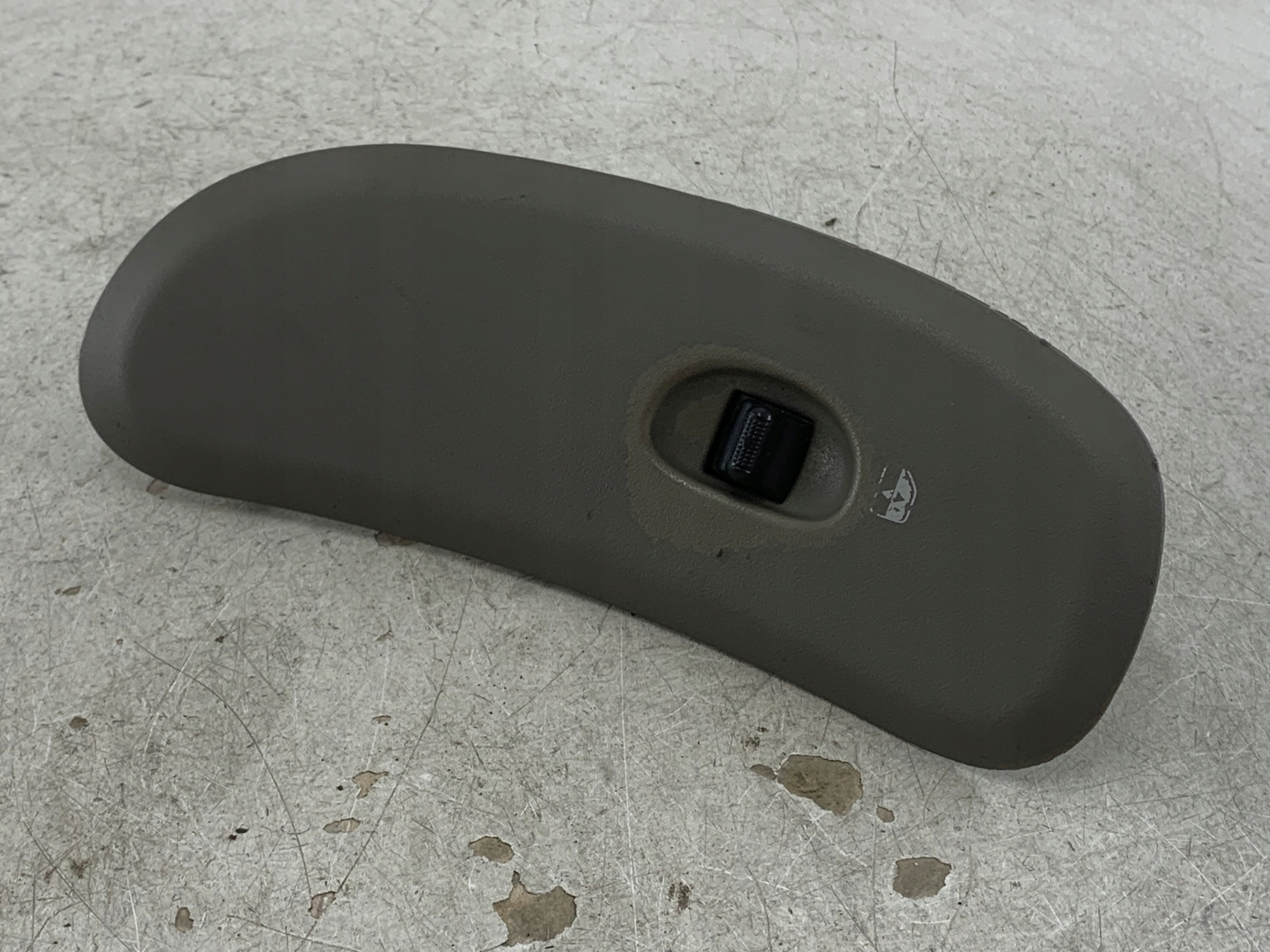 CHRYSLER VOYAGER IV PANEL okna pravý předek