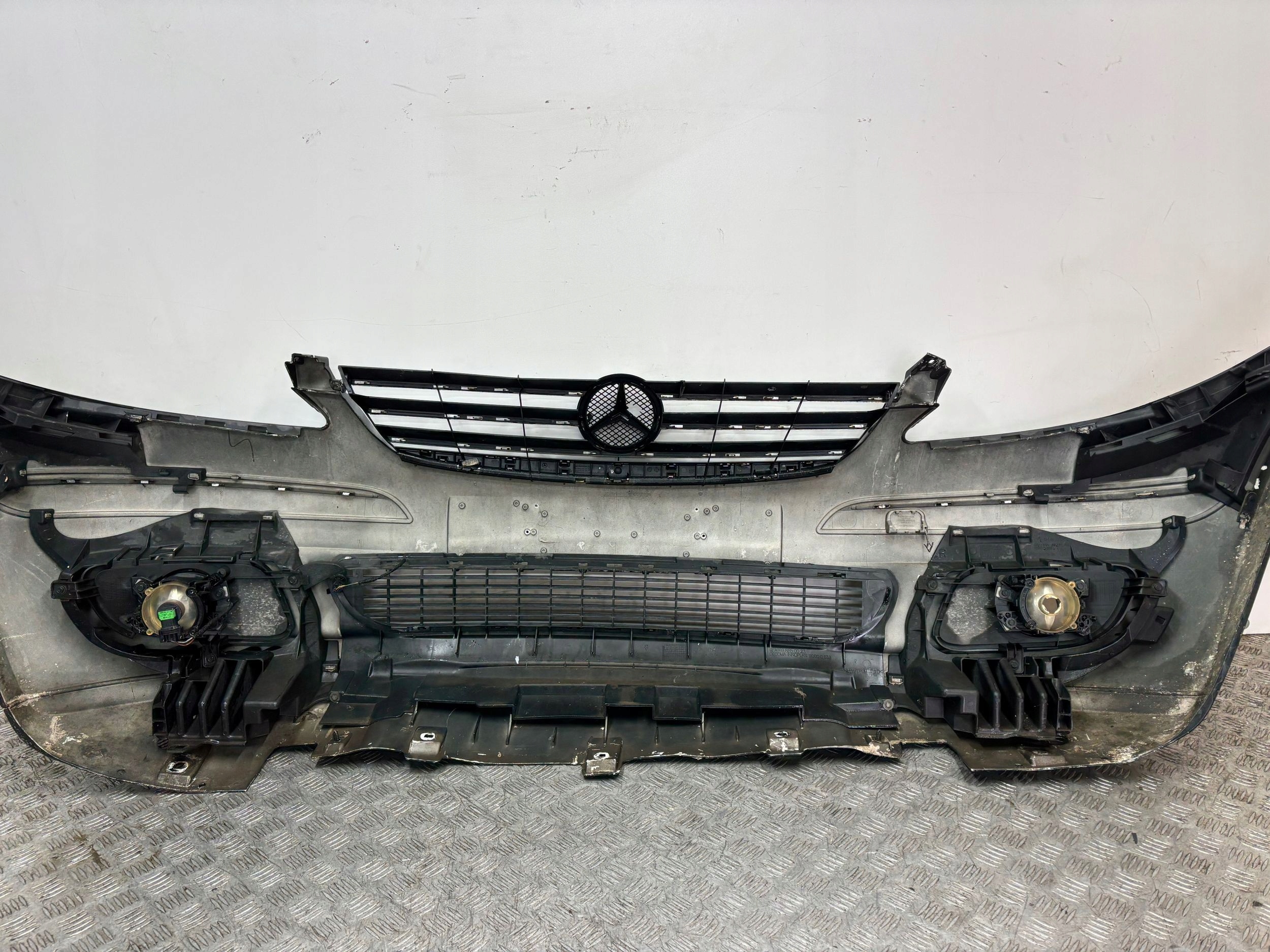 bumper front front MERCEDES A KLASA W169 04