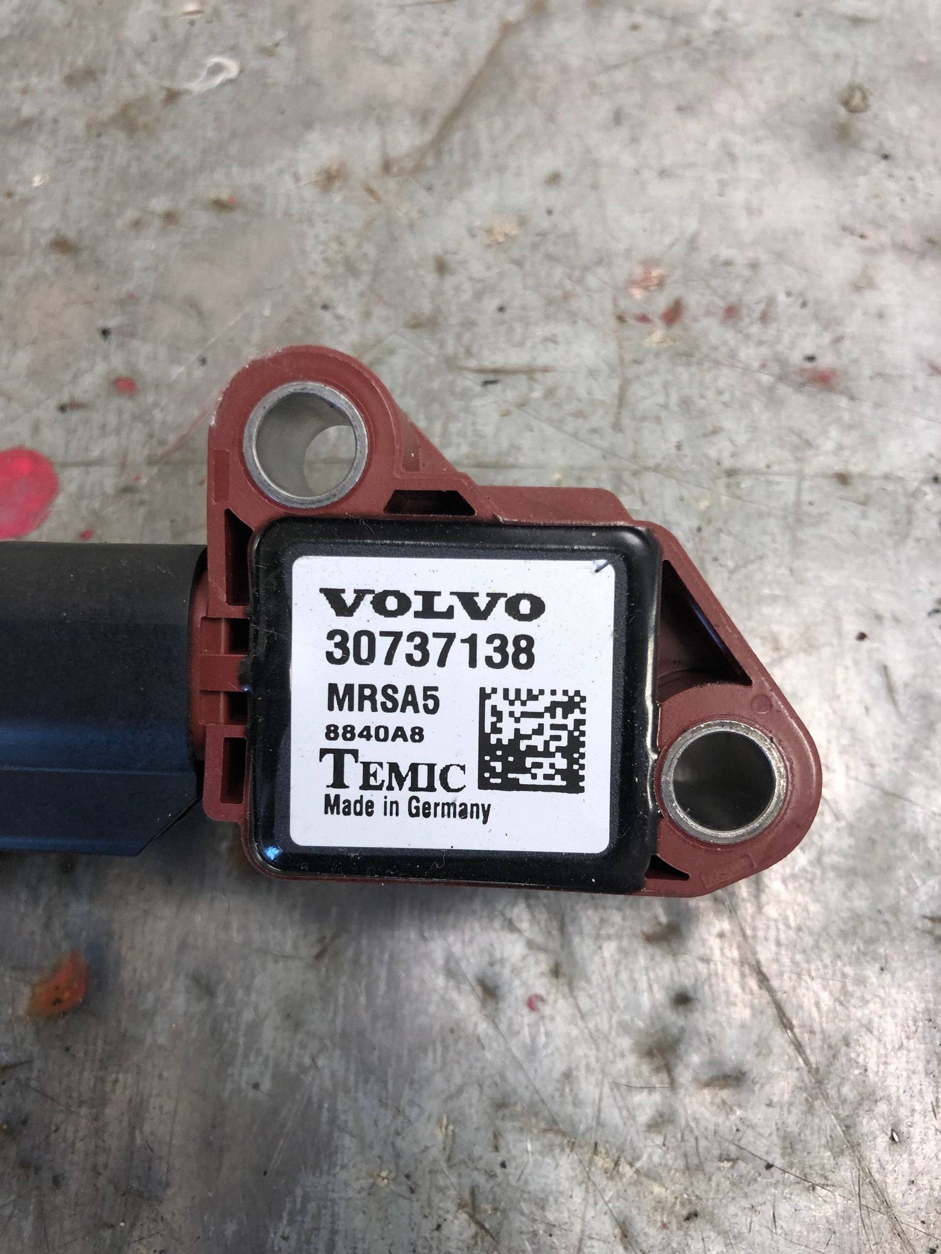 Crashsensor Drucksensor VOLVO C30 LIFT 30737138