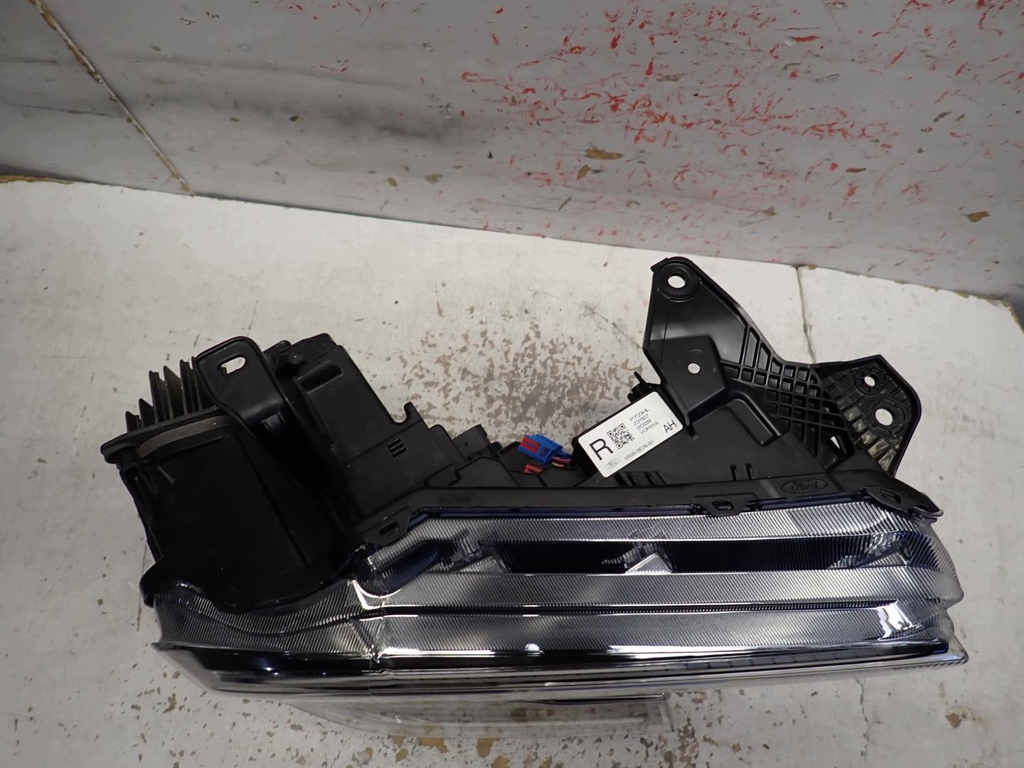 light front front right FORD RANGER VI 2022- FULL LED N1WB-13E016-AH