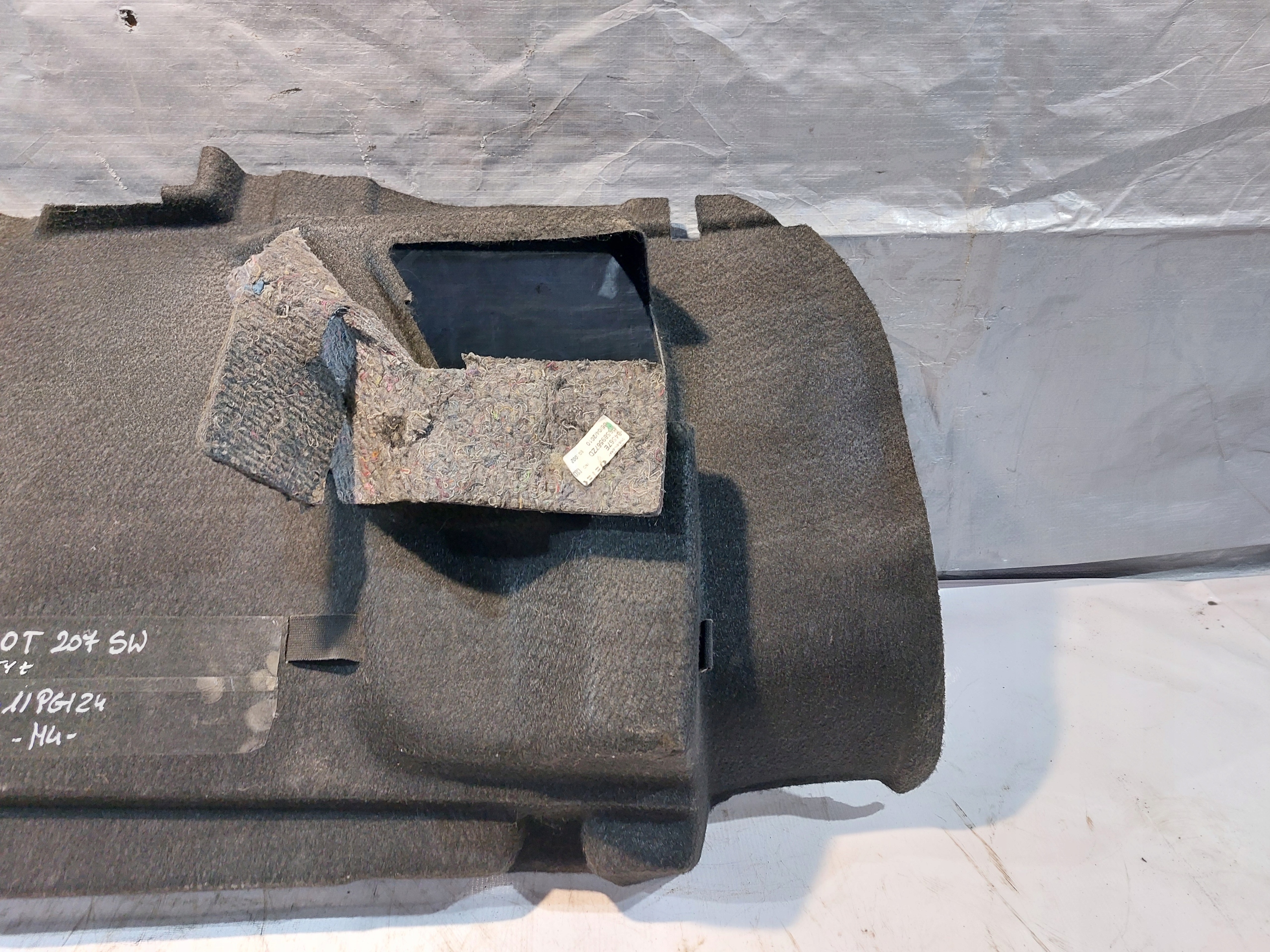 boot upholstery left PEUGEOT 207SW