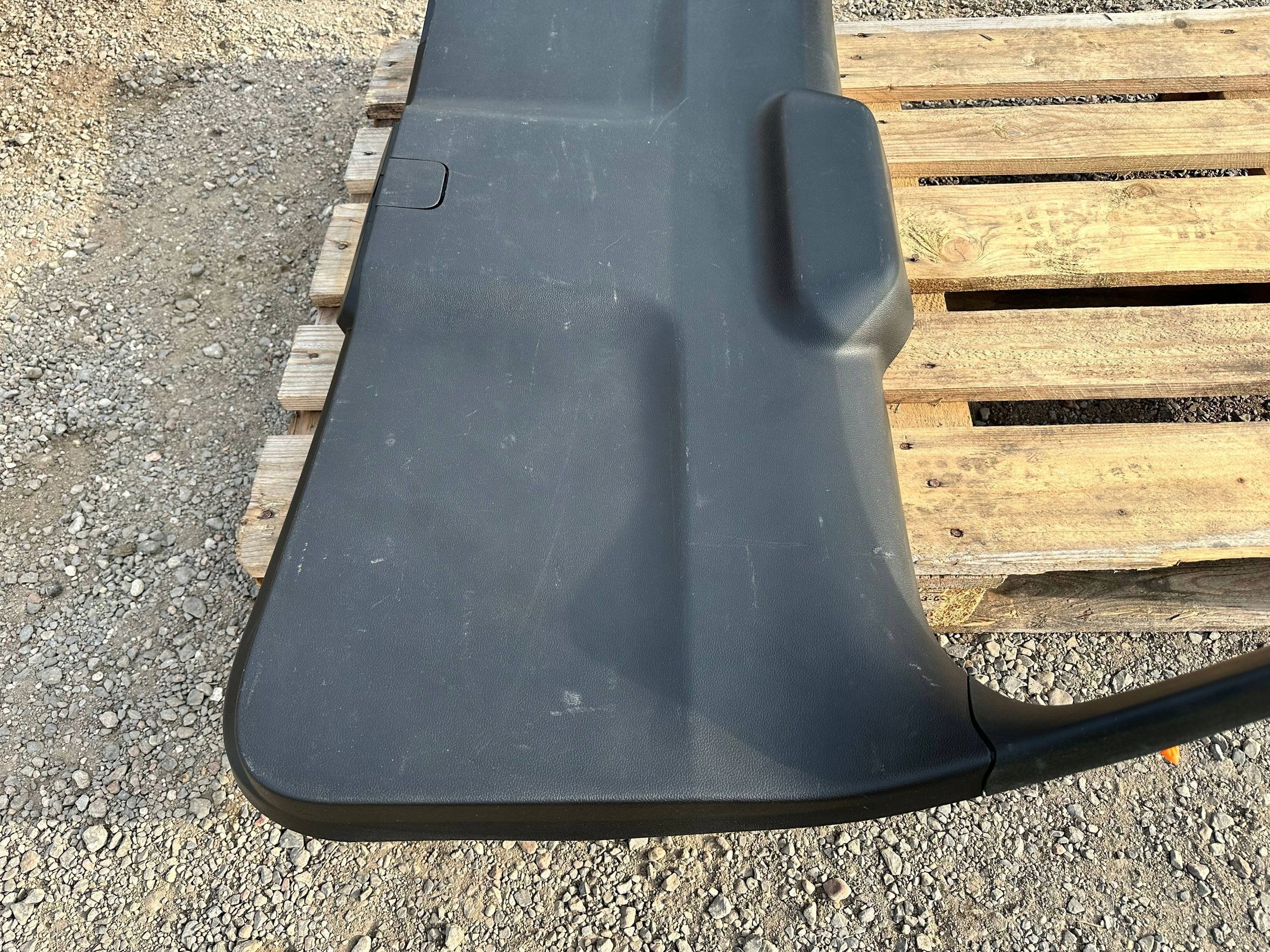 side upholstery side bonnet boot Ford Explorer 2020+