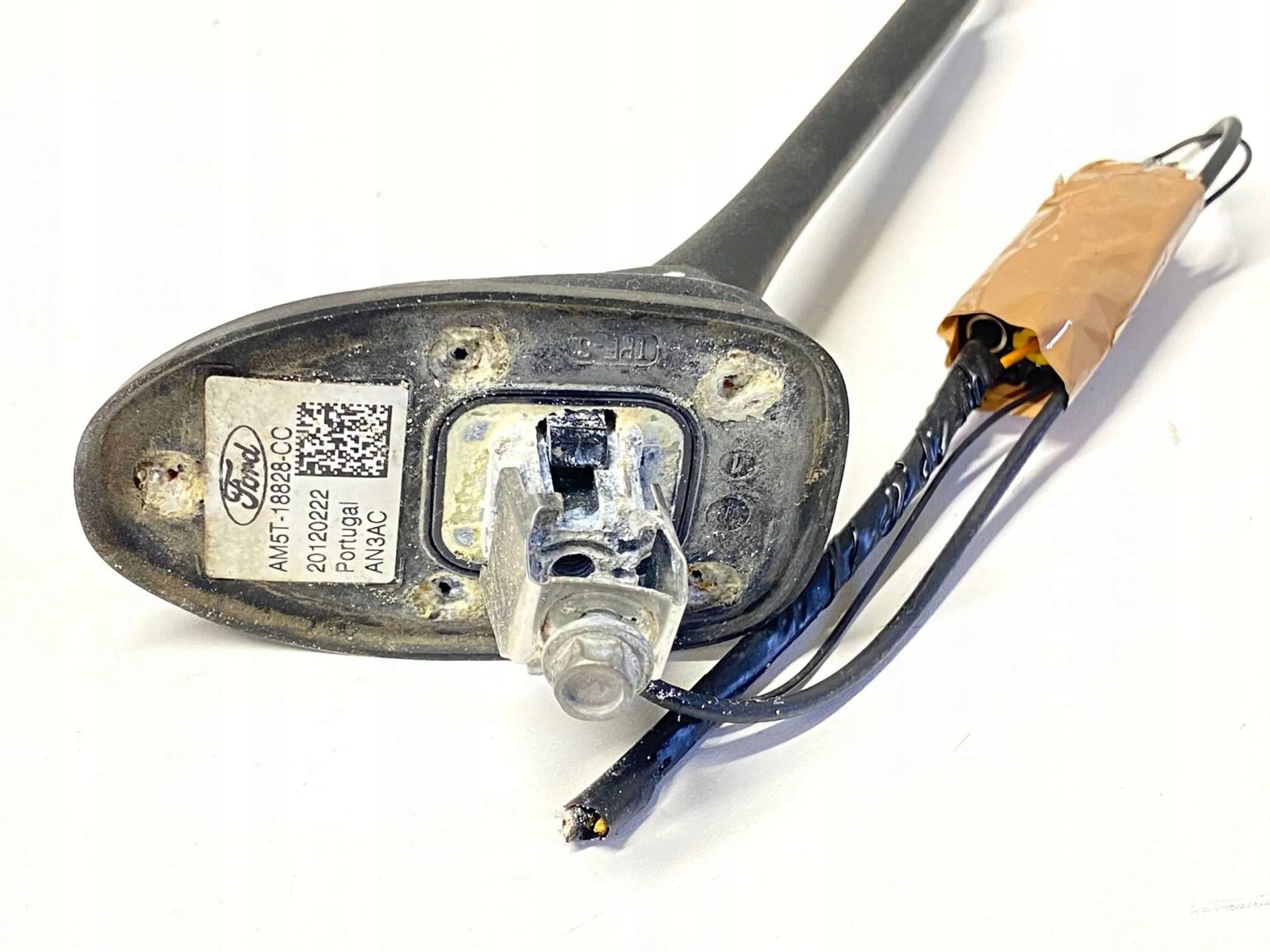 Antenne Ford Focus 3 2012 AM5T-18828-CC