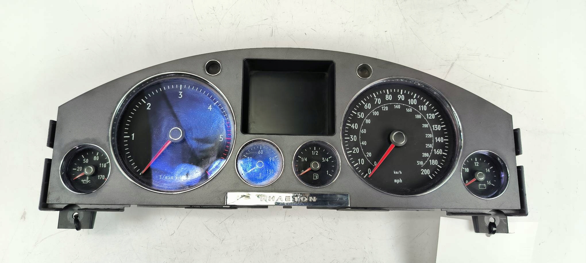 dials clock 3D0920982P VOLKSWAGEN PHAETON