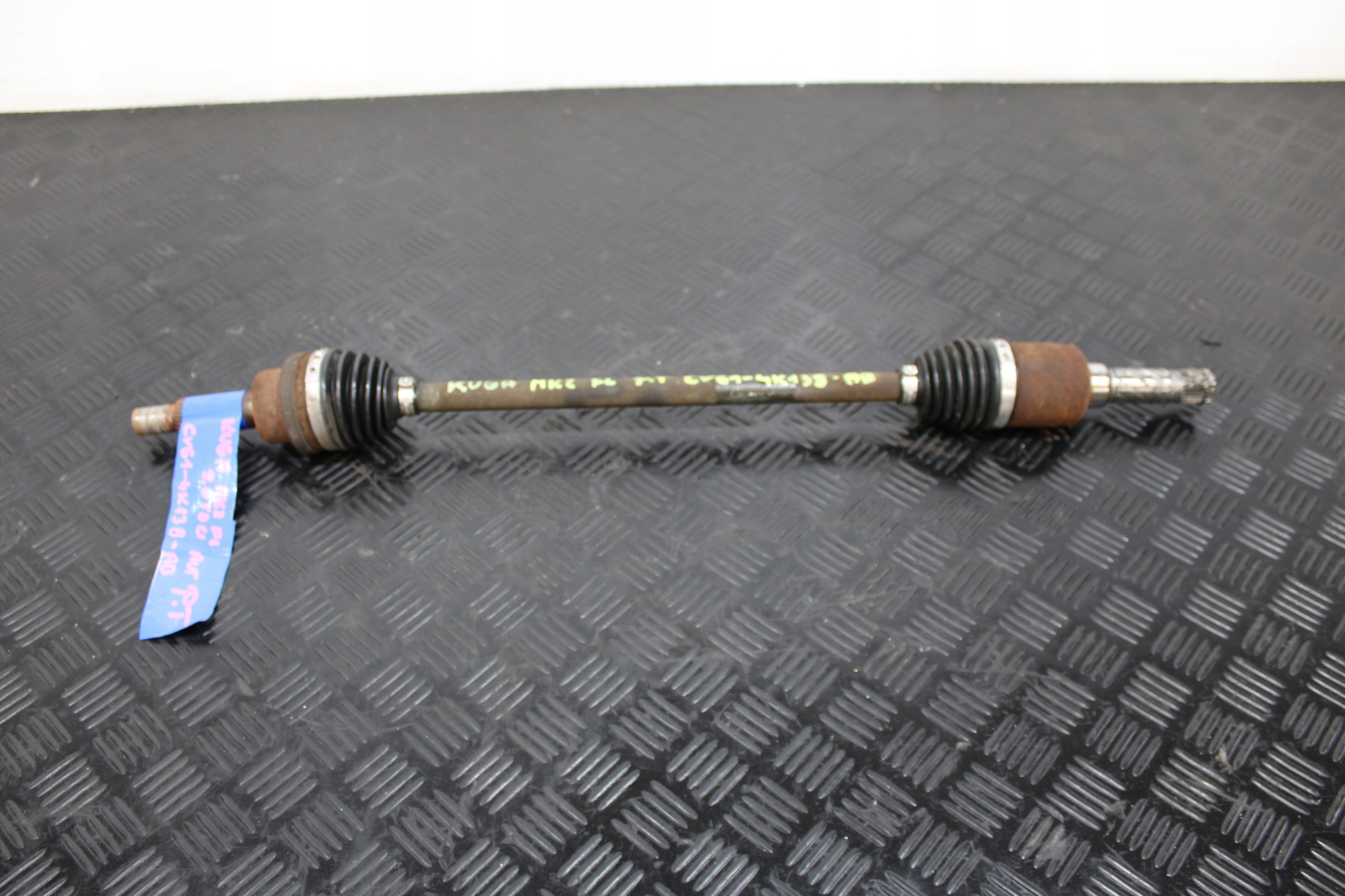 semi-axis semi-axis right rear part CV61-4K138-AB FORD KUGA MK2