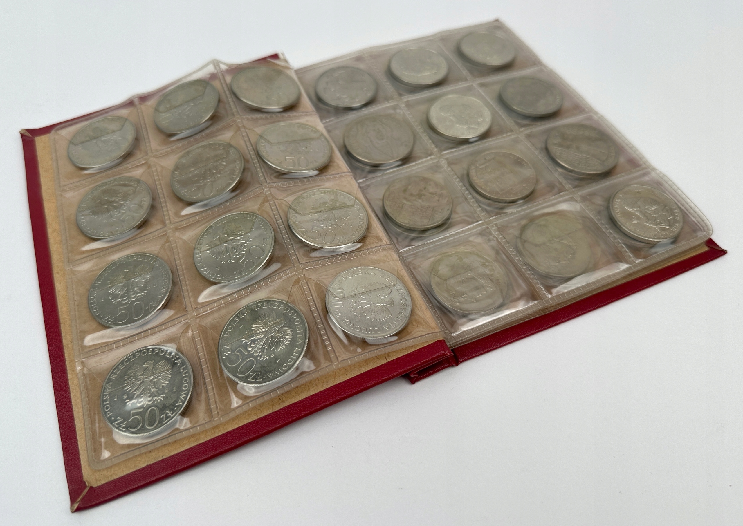 7242. Klaserek z monetami PRL