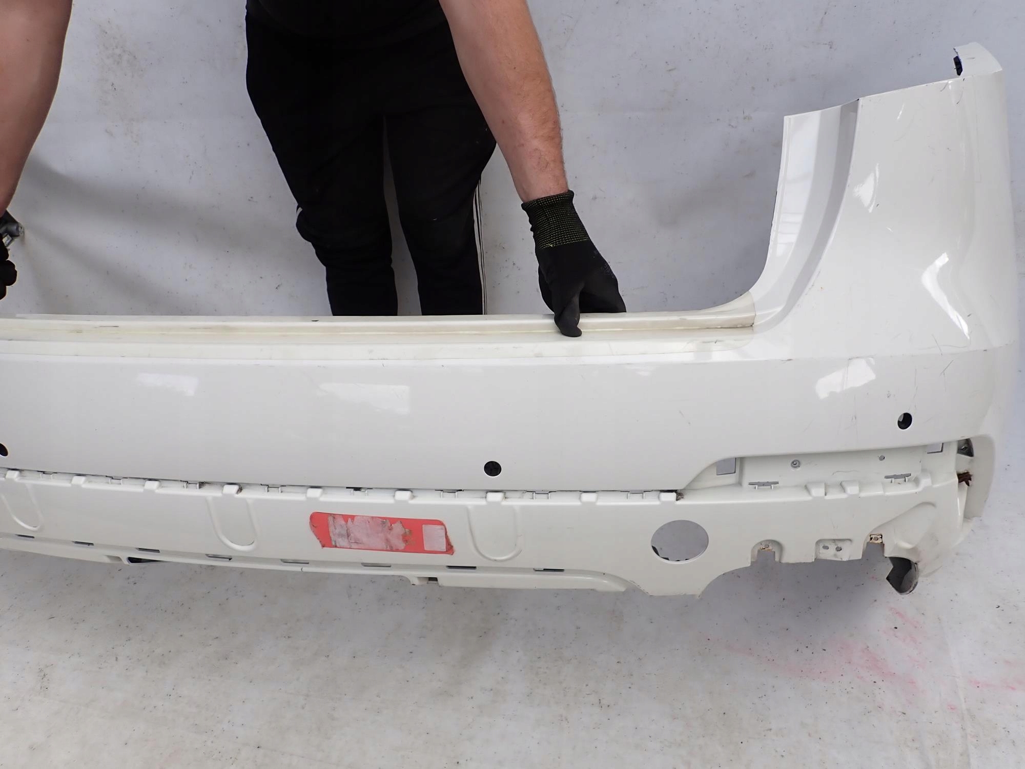 MASERATI LEVANTE 16-24 bumper rear part rear PDC