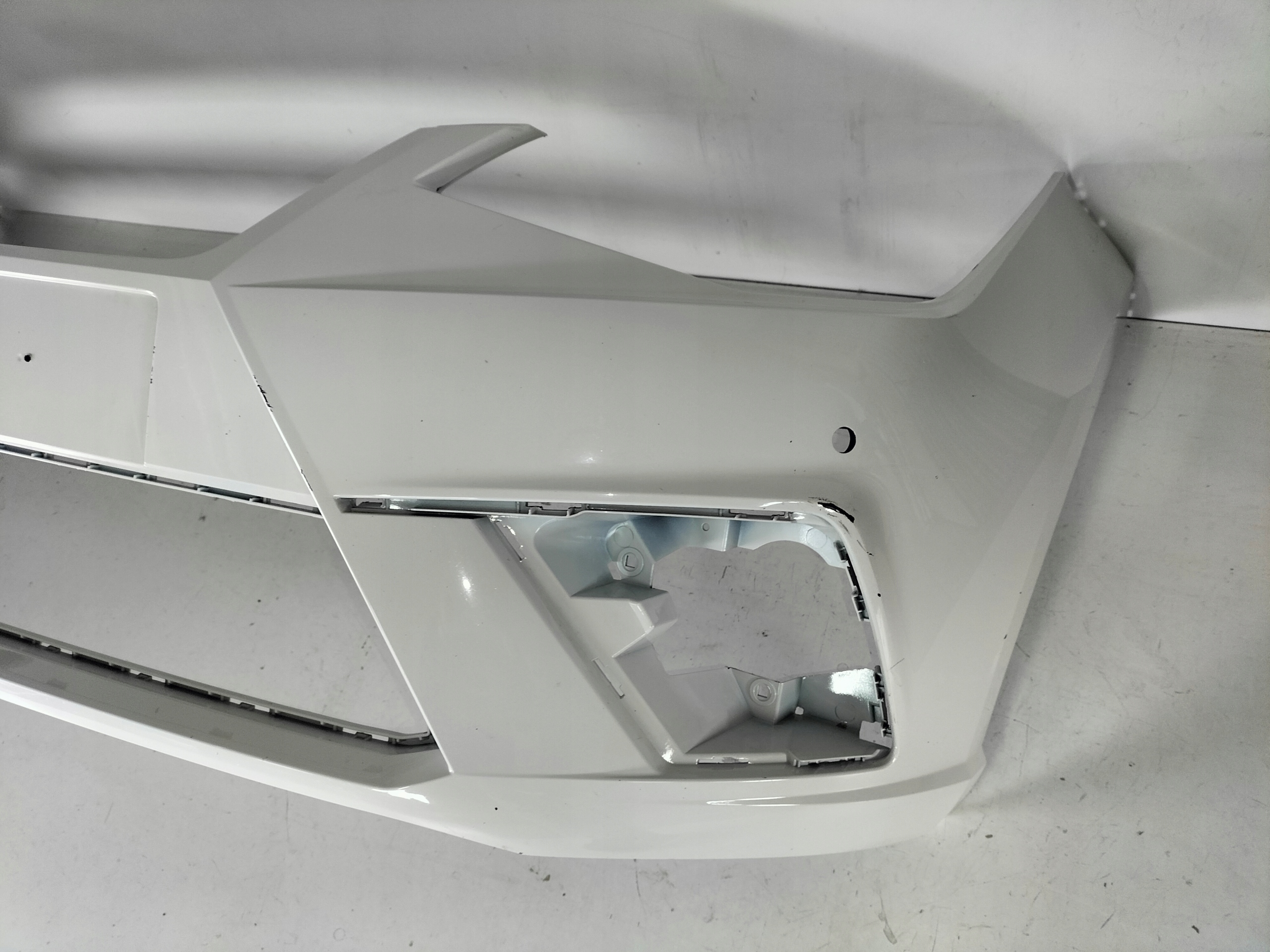 front bumper front SEAT IBIZA V 6F0 17