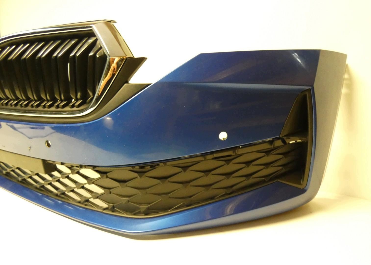 SKODA OCTAVIA IV 4 LIFT 5E3807221L below 4 PDC 2024- bumper front front