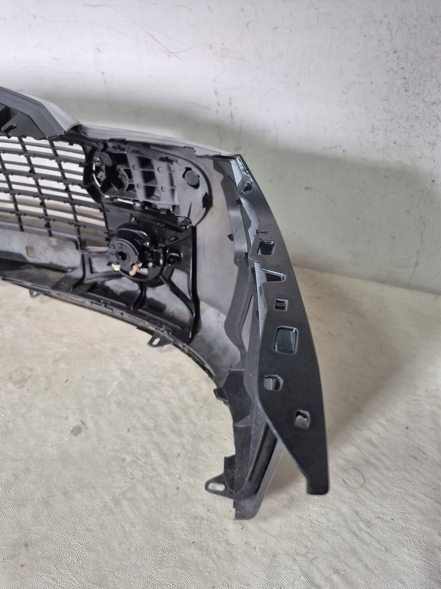 PEUGEOT 307 LIFT 05-08 nárazník předek přední