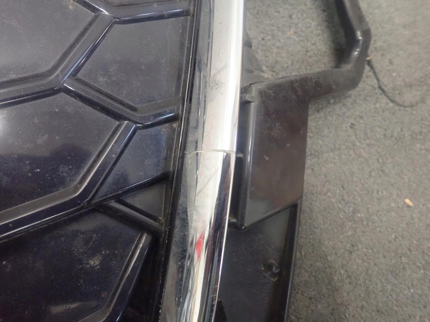 GRILL AUDI A4 B9 LIFT 2019- S-LINE 8W0853651D