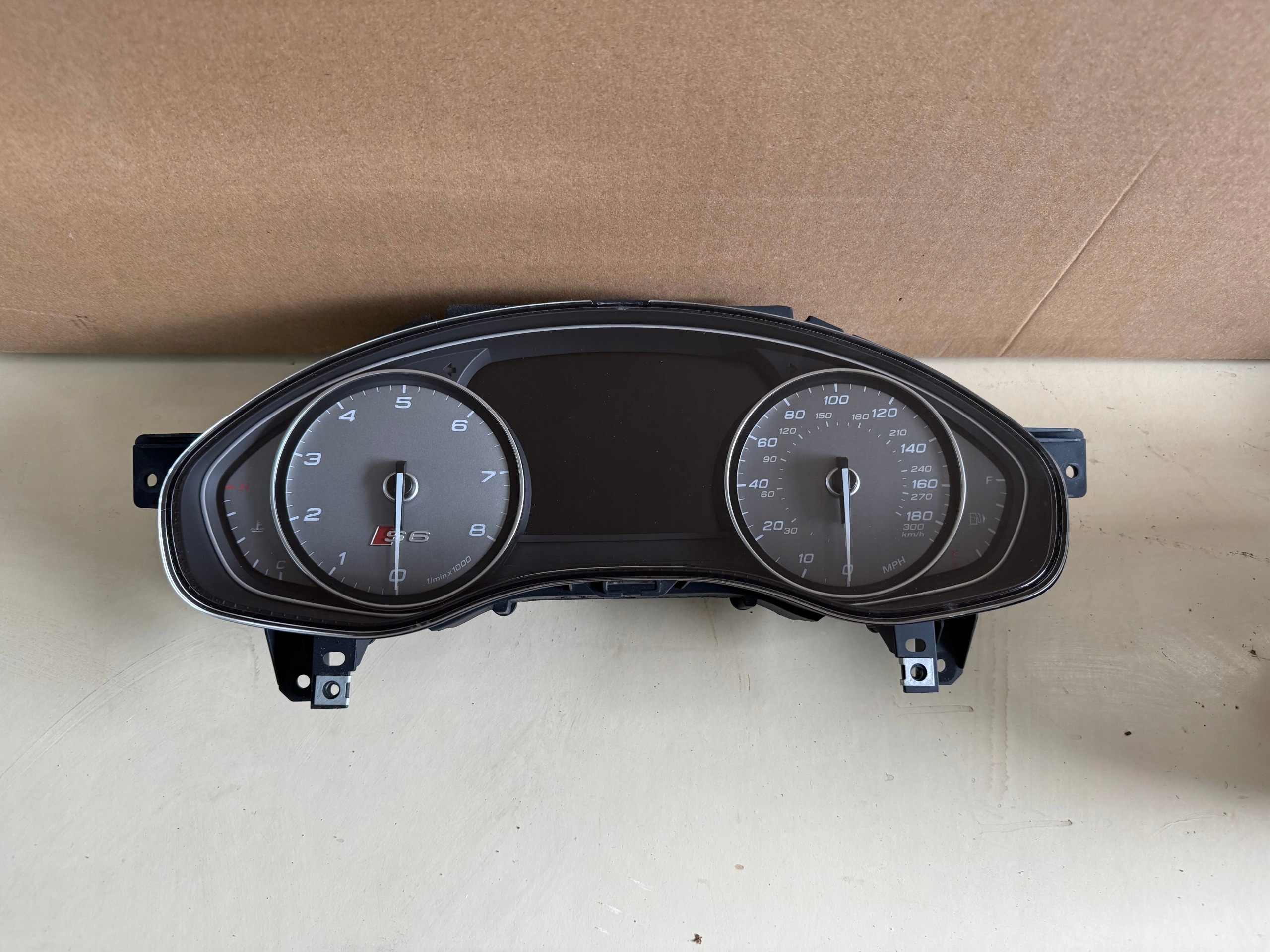 AUDI S6 C7 4G dials clock dials 4.0 TFSI 4G0920981M petrol
