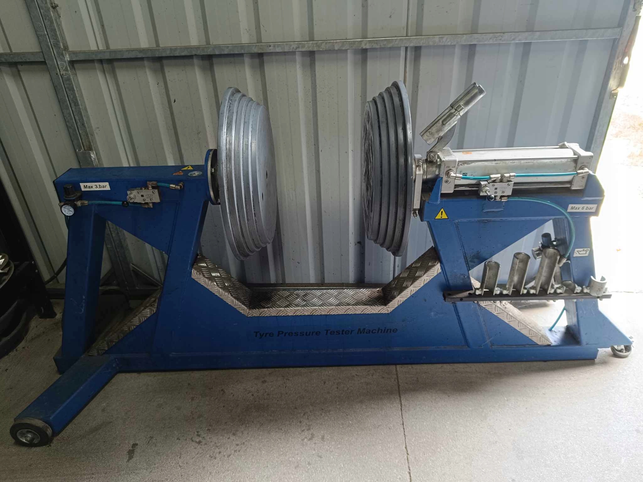 2x 275/40r20 Pirelli Winter Scorpion 106v N1 XL 730 Sezon zimowe