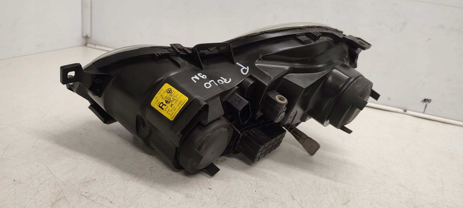 light front front right VW Polo 9N