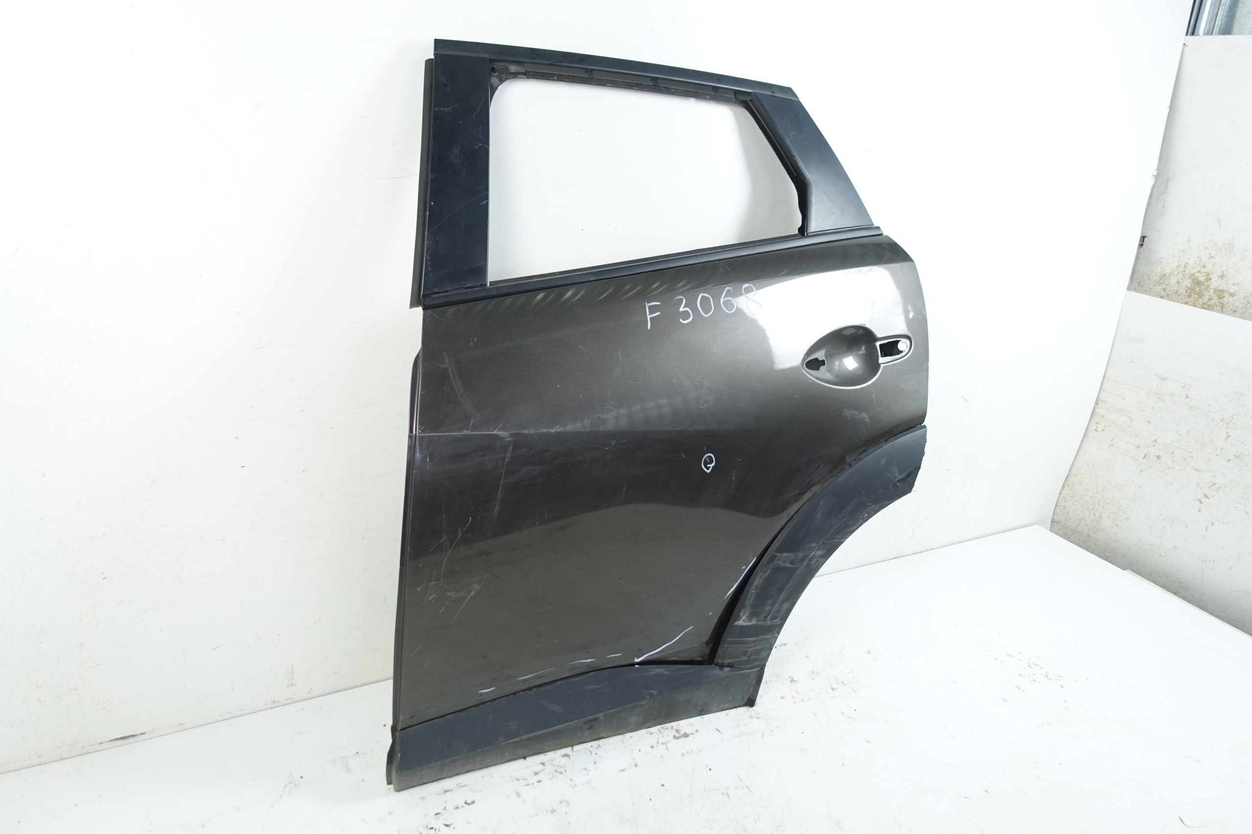 MAZDA CX-3 2014- ajtó hátsó bal far D10E73010