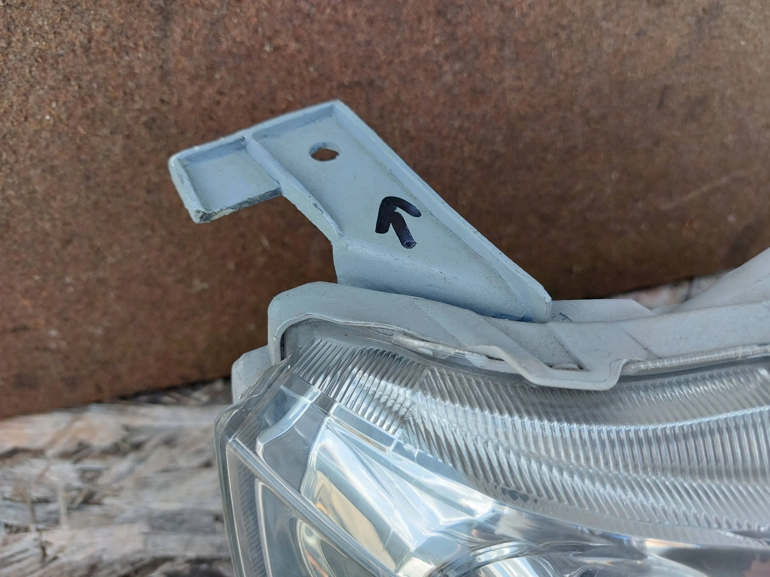 light front right Suzuki Grand Vitara 05- 3D