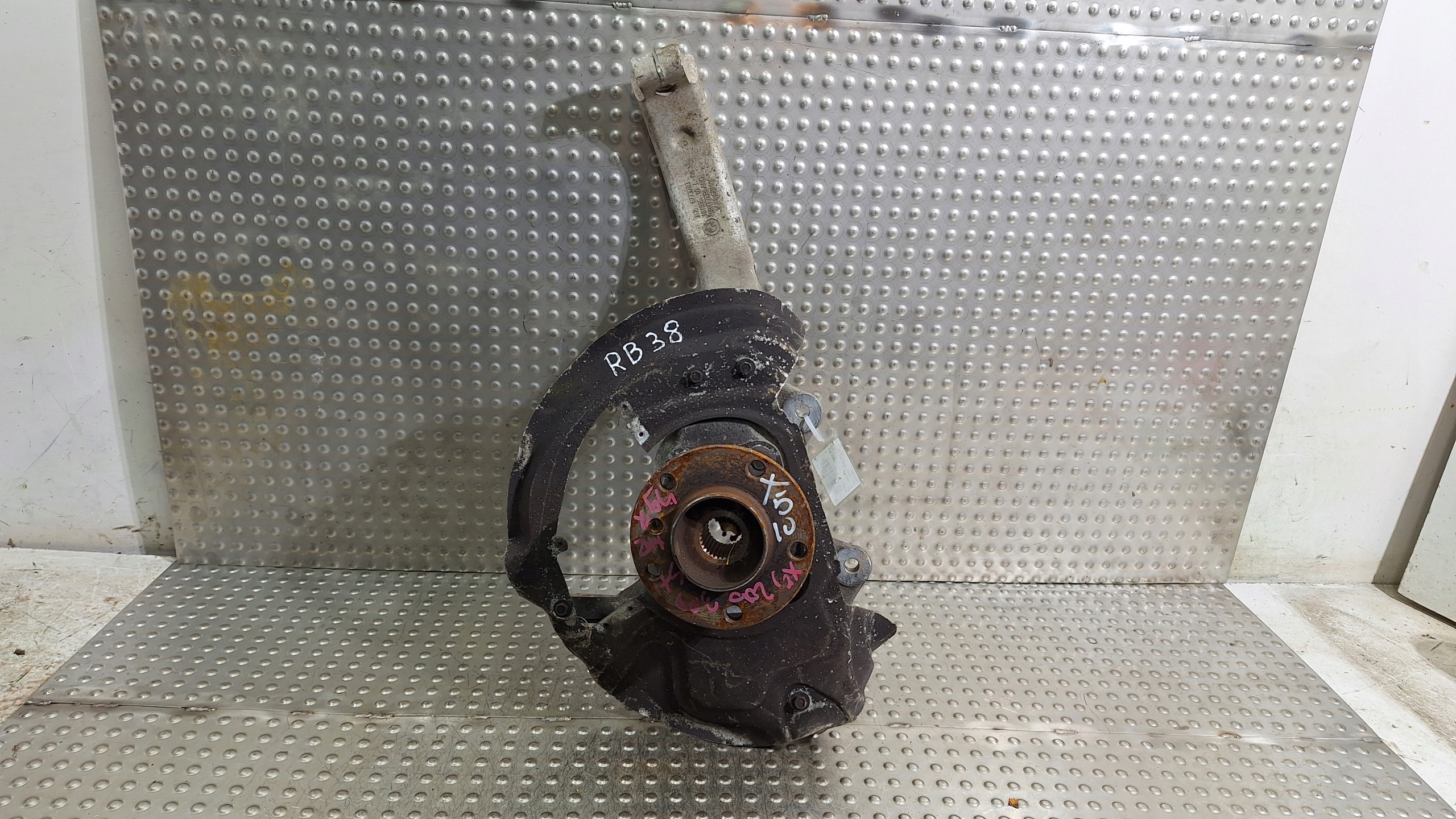 swing left front 6773783 BMW X5 E70 X5 F15 X6 E71 X6 F16