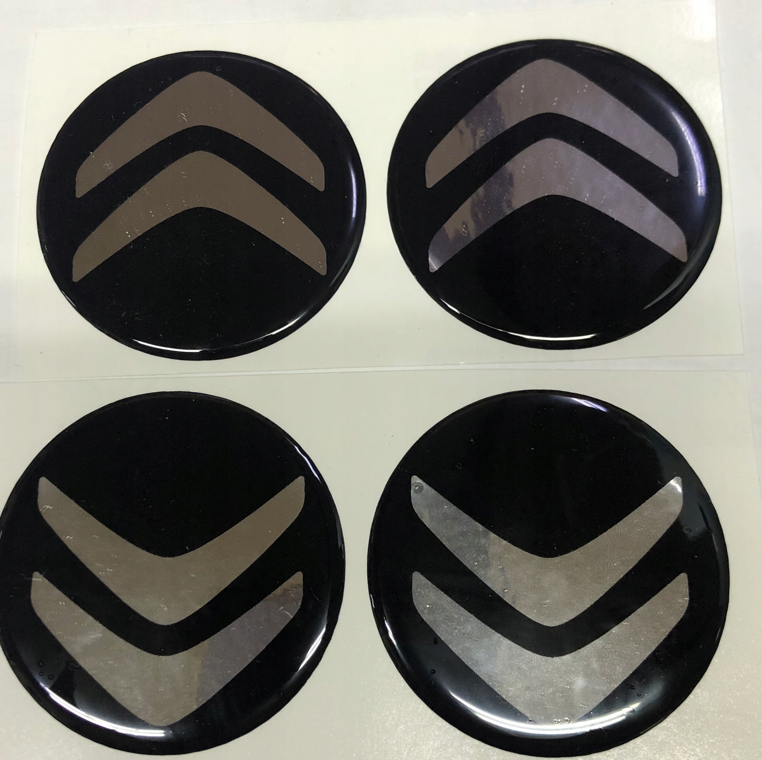 

Emblematy Na Kołpaki Felgi 56mm Citroen-zamiennik