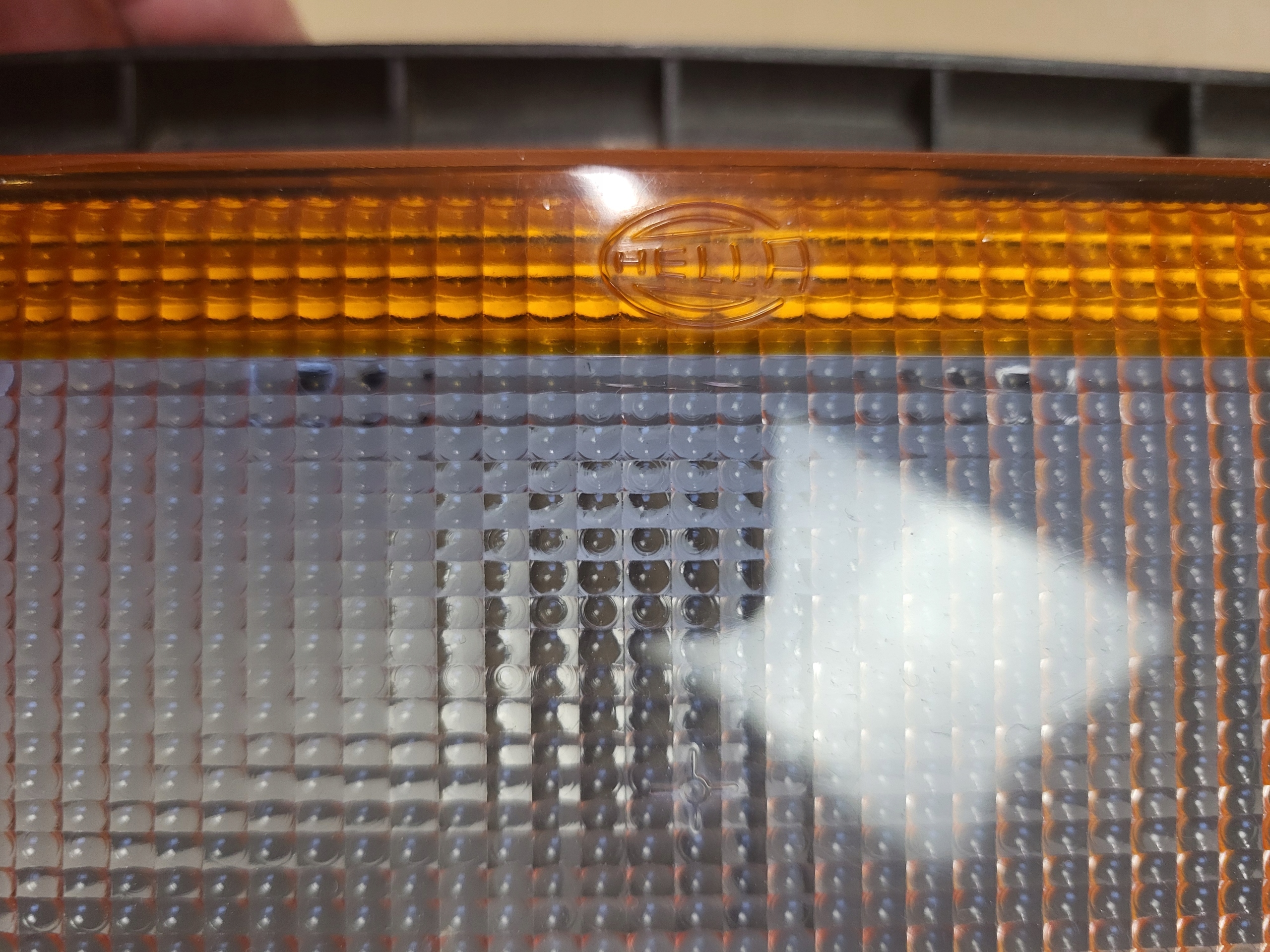 light left rear left rear part AUDI 80 B2 811945225 OE EUROPA