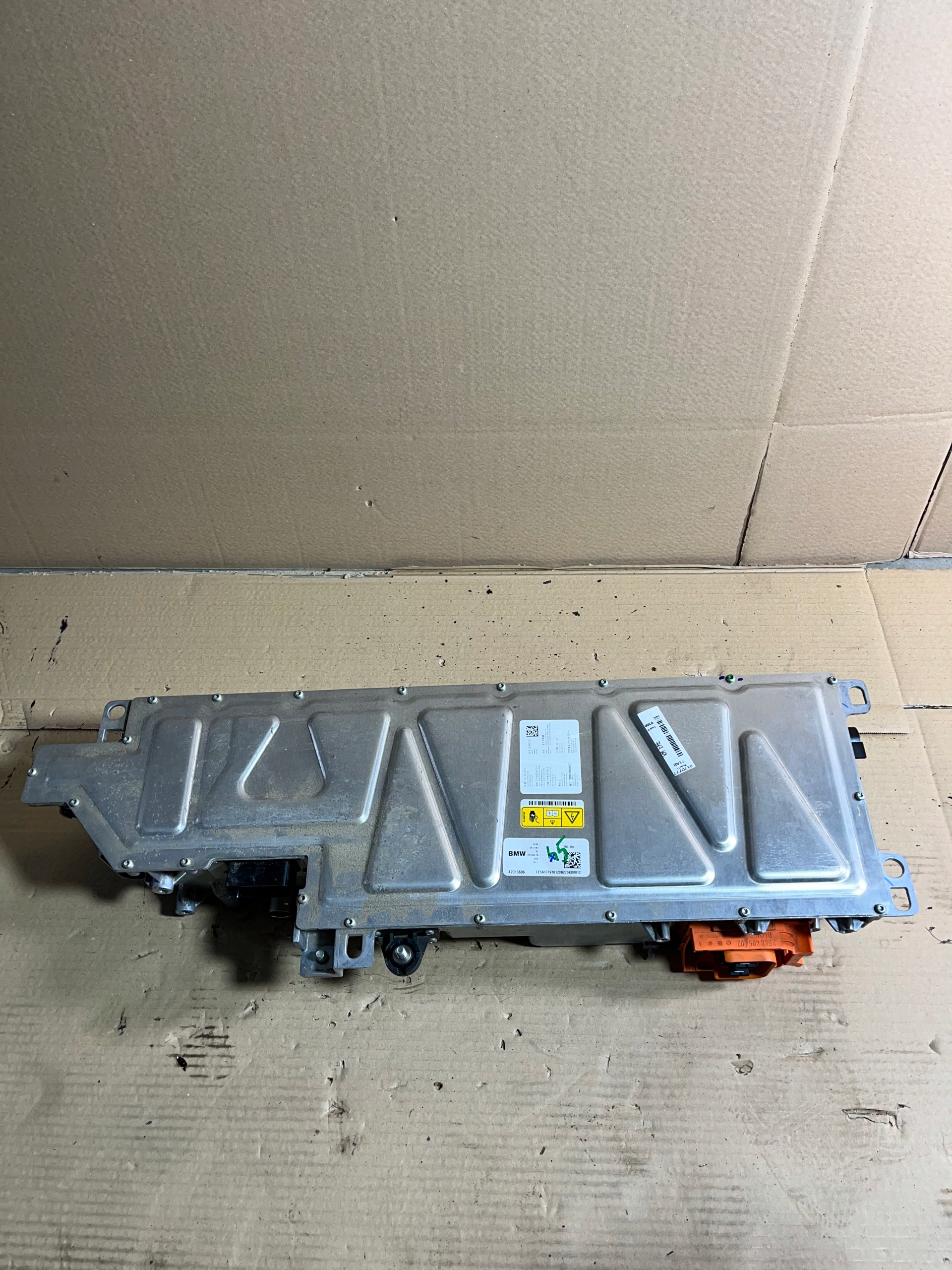 FALOWNIK PRZETWORNICA ŁADOWARKA BMW F45 5a17797