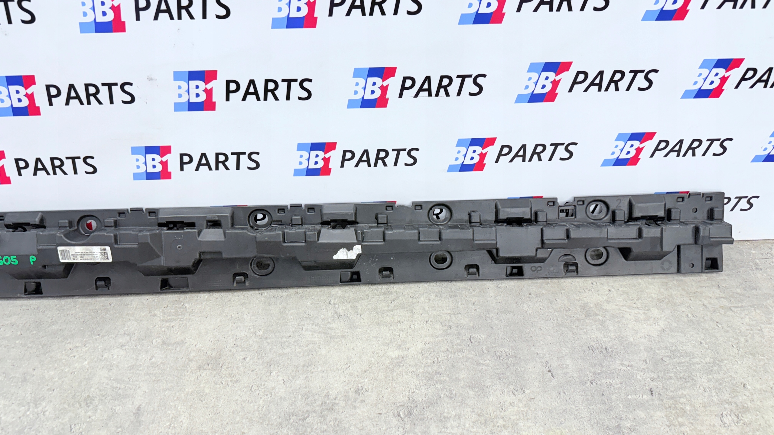 BMW G05 X5 Support Support plaque Moulage Couvertures PROGOWEJ PRAWEJ 7425460