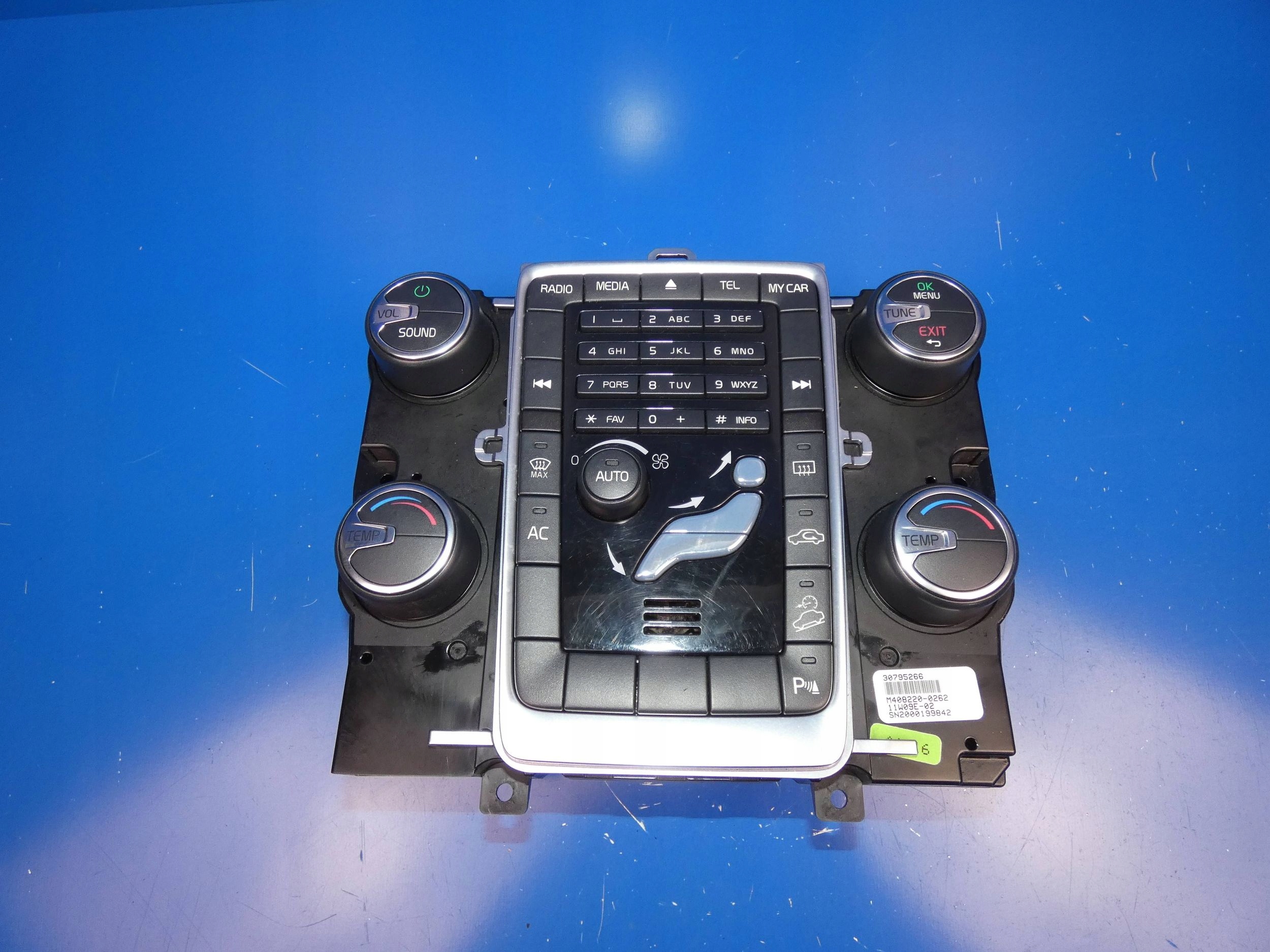 VOLVO XC60 II V60 S60 II Unite commande clima Console RADIA