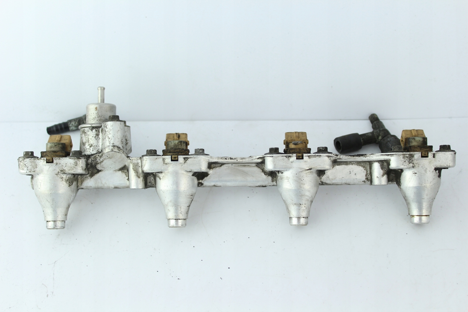 Rampe injection FORD 938F9D280AA FORD