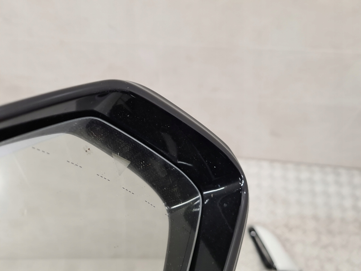 BMW F40 mirror right A300 5PIN UK