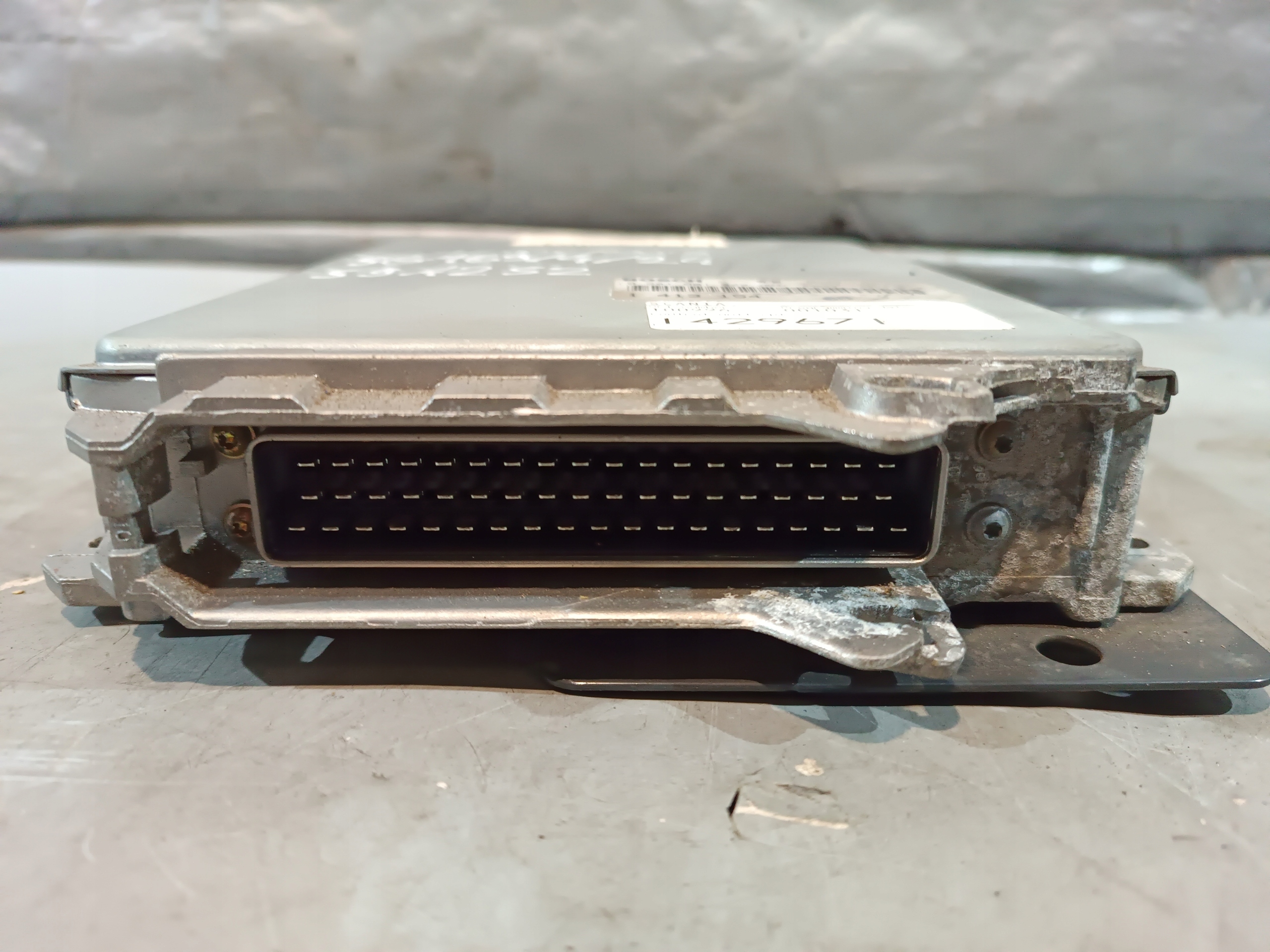 control unit SCANIA 0281001322 1383003 0 281 001 322