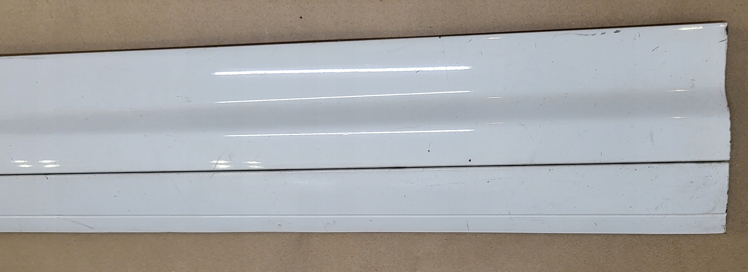 moulding exterior Z door left front cap PORSCHE CAYENNE II OE