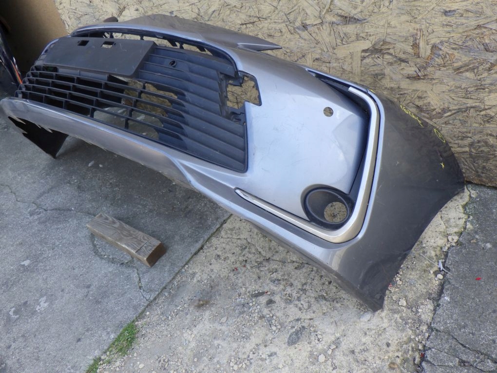 TOYOTA COROLLA E21 Sedan 18- Frontstoßstange