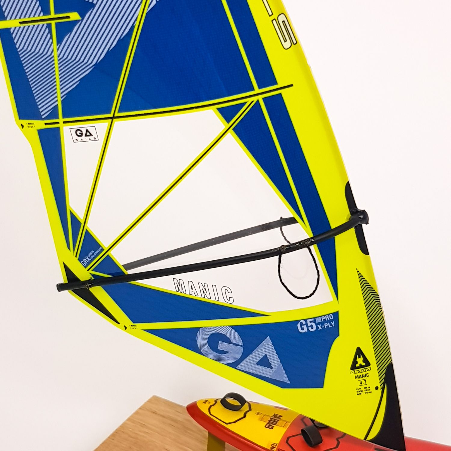 Model Tabou DaBomb GA Manic Light Green/Navy Blue Kod producenta HW220302C3