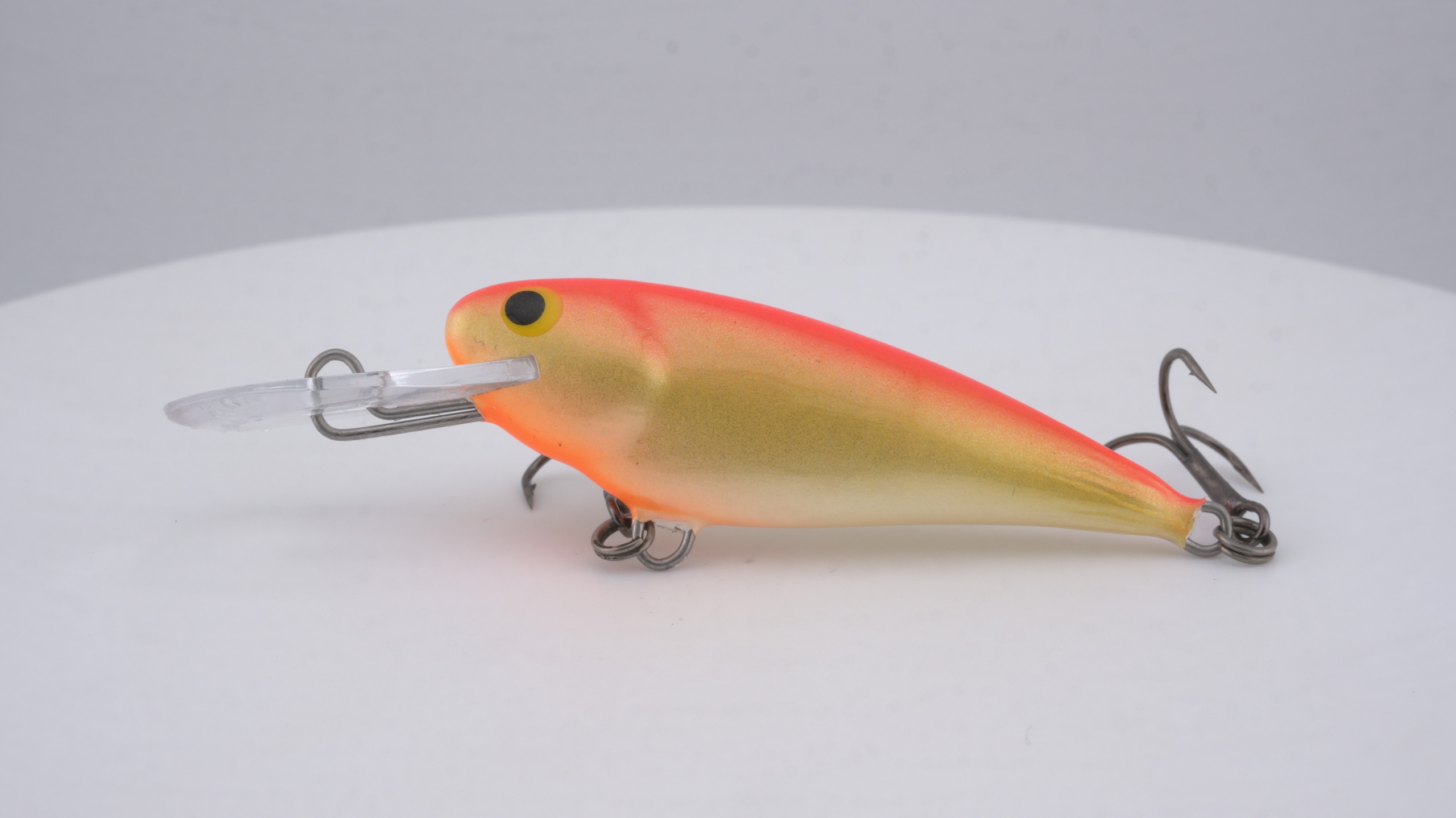 Wobler Dorado K4 Invader 7cm 8g pływający Gfr
