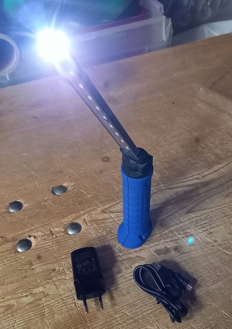 AS SCHWABE AKUMULATOROWA LAMPA LED WARSZTATOWA Kod producenta AS42807