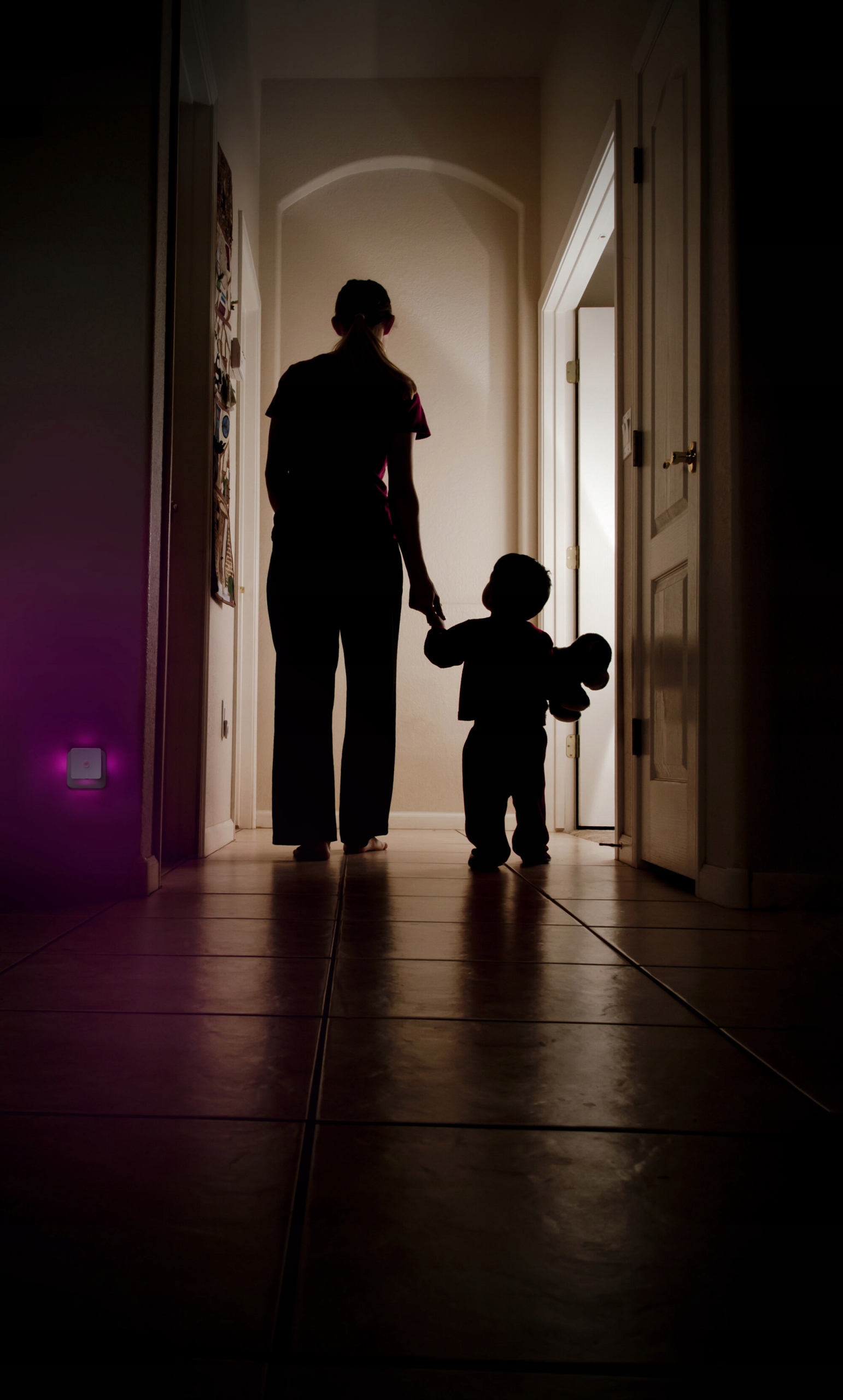 Lampka do kontaktu LED RGB z czujnikiem ruchu Marka Ledvance