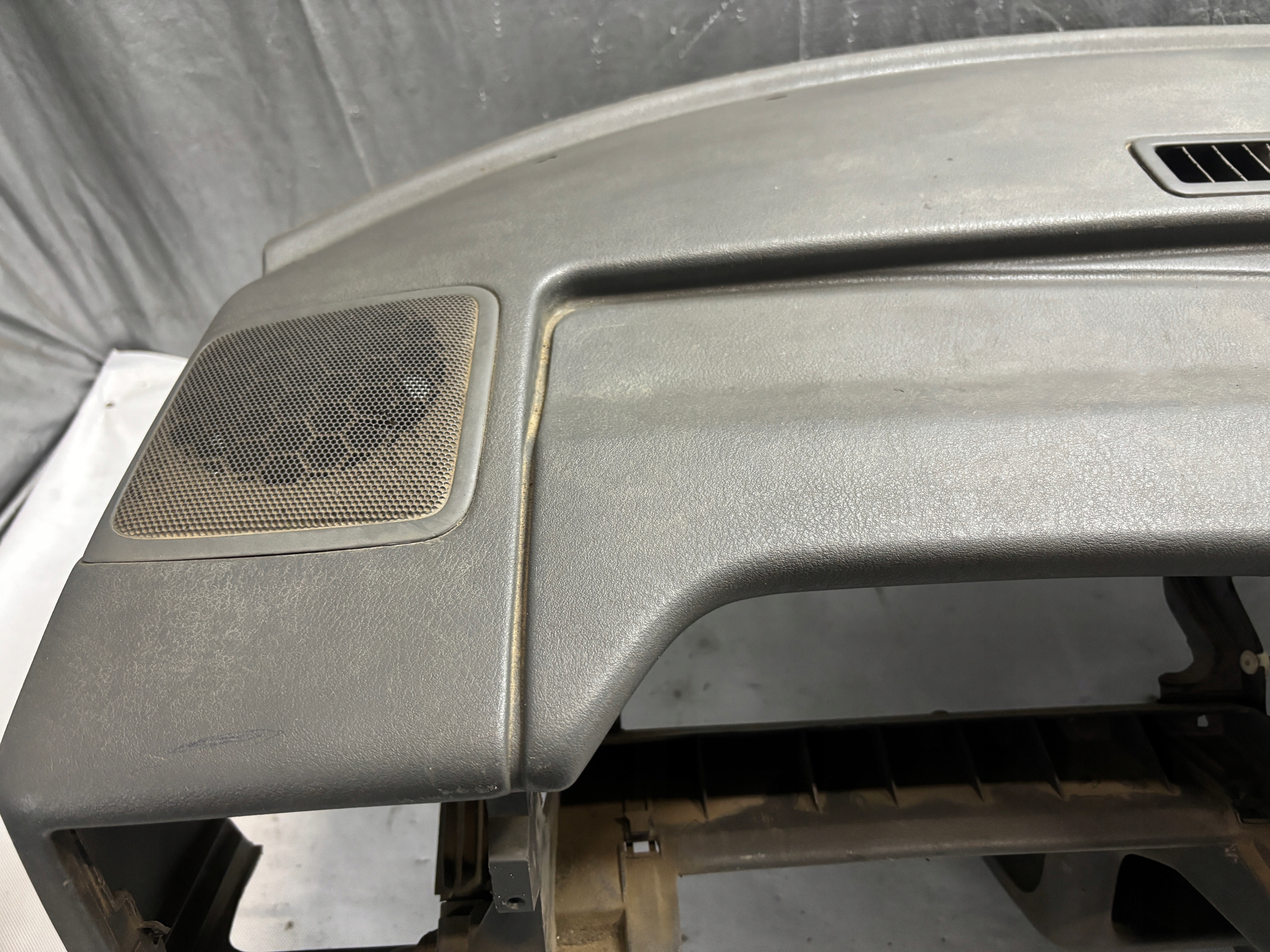 dashboard instrument panel Volkswagen T4 701857007ABC