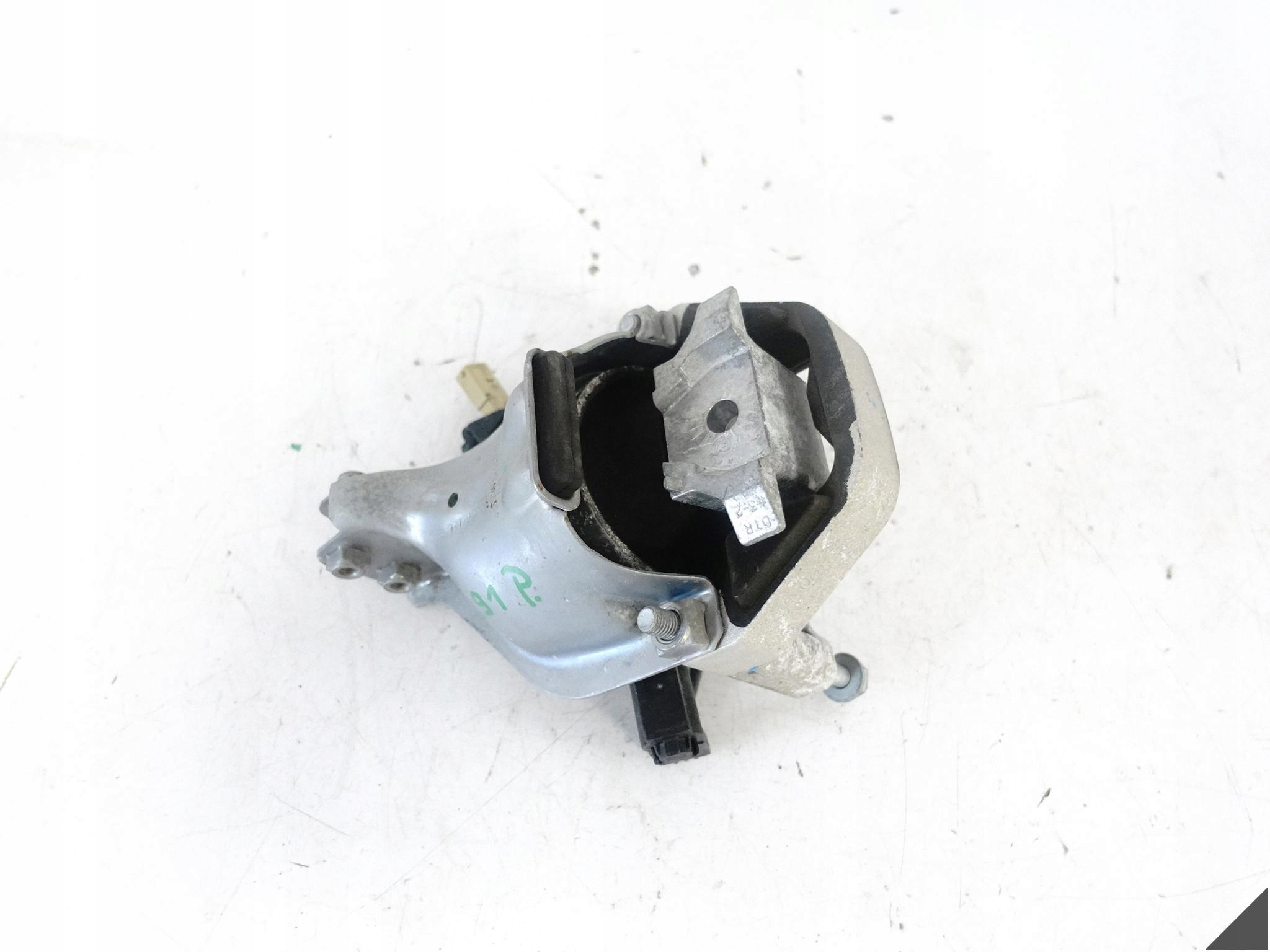 AUDI A7 S7 4G8 A6 S6 4G0 14-18 LIFT engine mount bracket right 2.0 TFSI