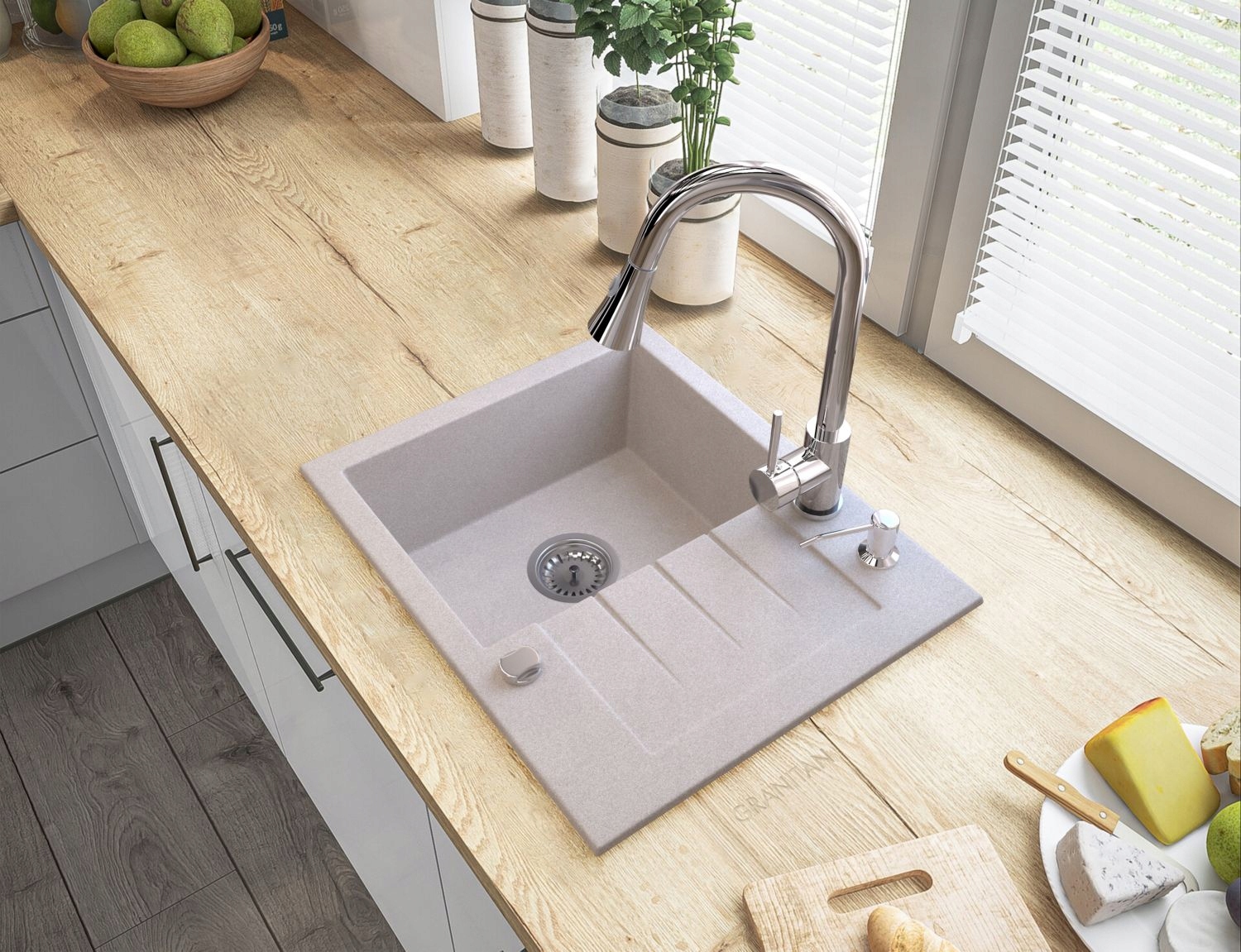 DOZOWNIK CHROMOWANY PŁYNU MYDŁA ZLEWOZMYWAK ZLEW Pojemność pojemnika 360 ml