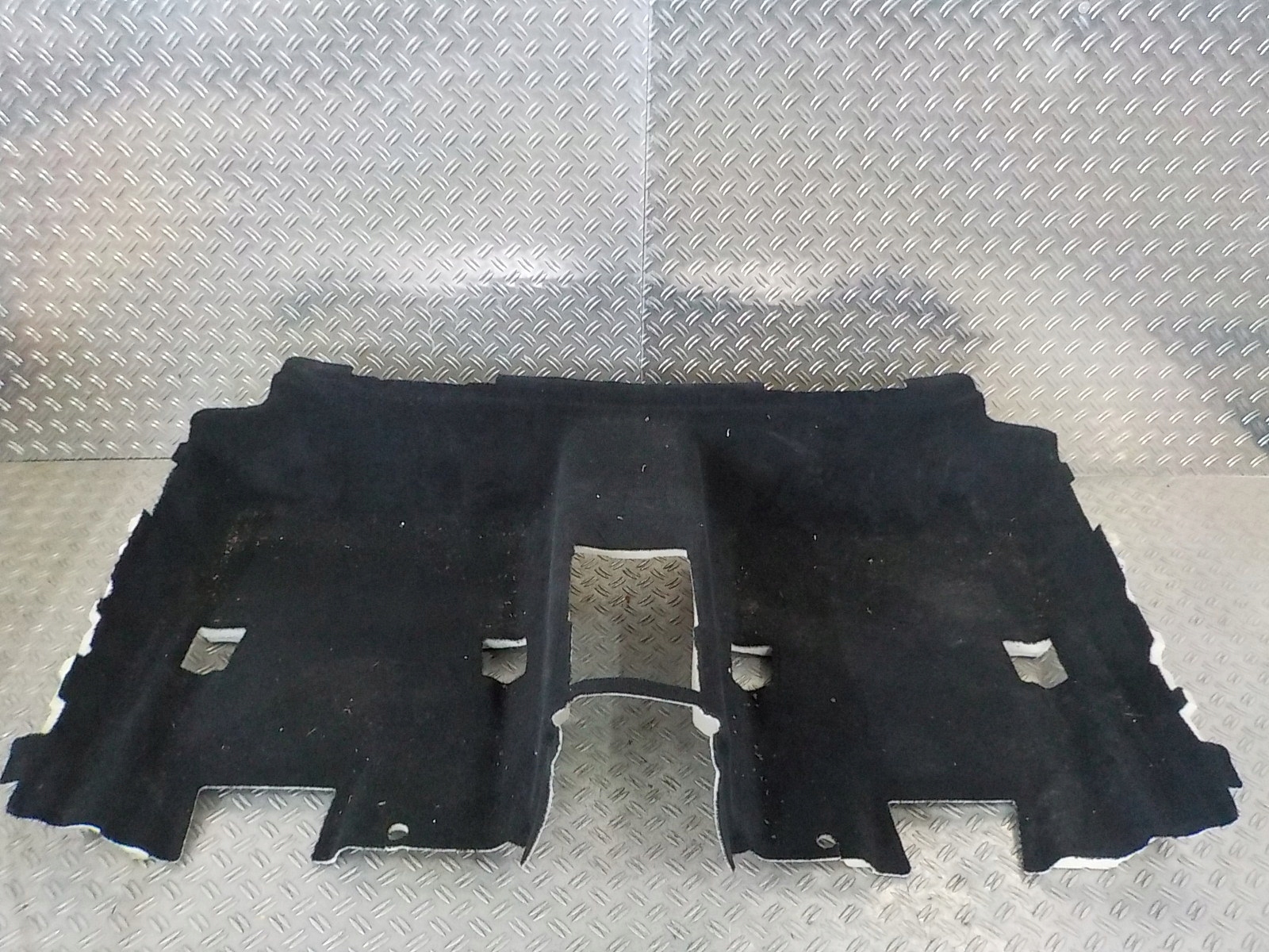 C класс W205 COMBI ковер сзади