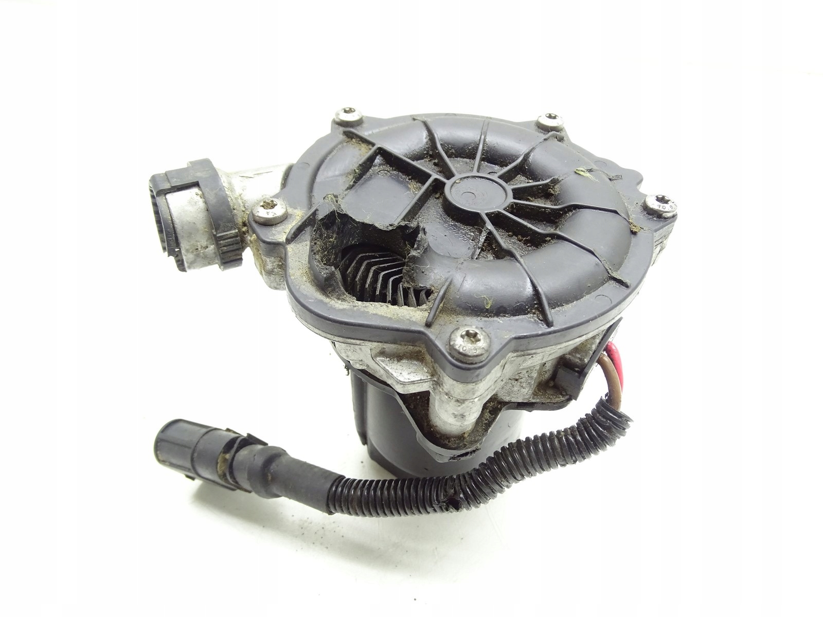 Pumpe luft WTORNEGO AUDI RS7 4G 4.0 TFSI 079959231C