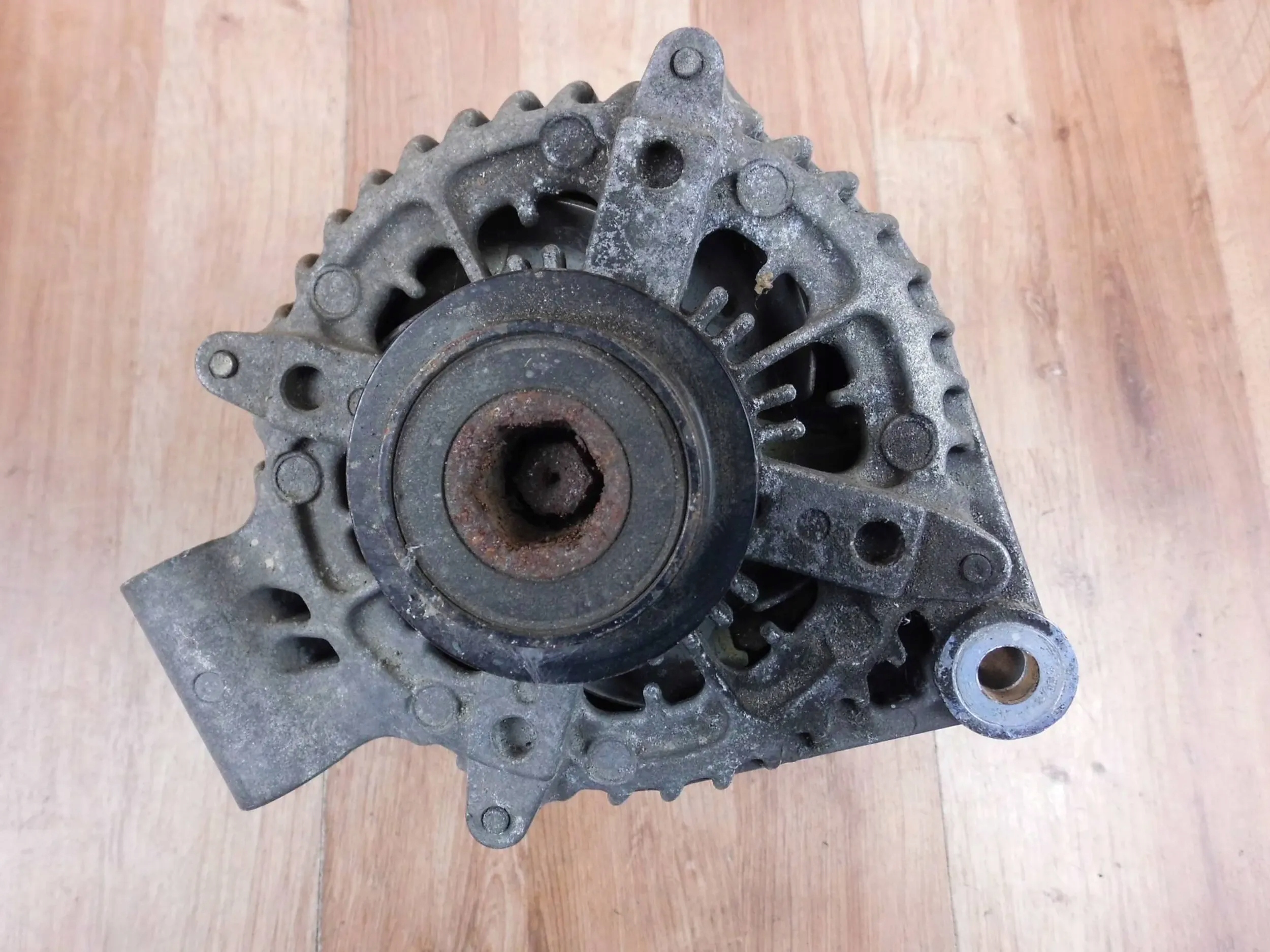 LAND ROVER RANGE ROVER SPORT L494 ALTERNATOR