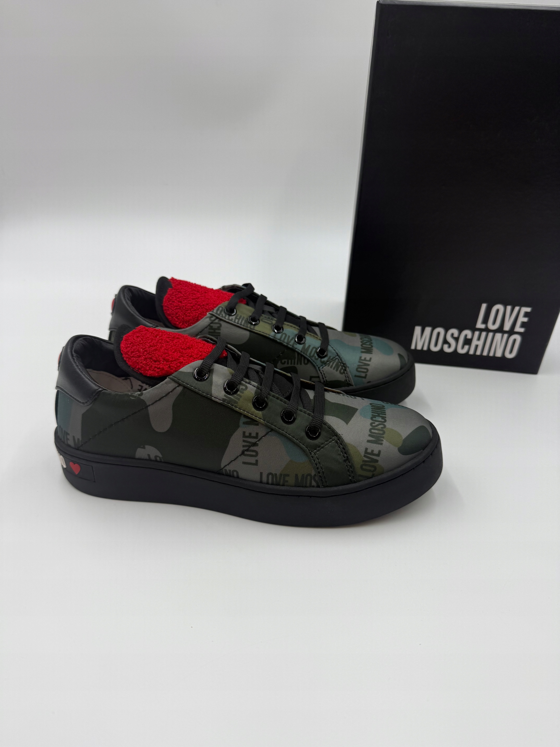 Love Moschino Maskáčové (maskáčové) 37 vel