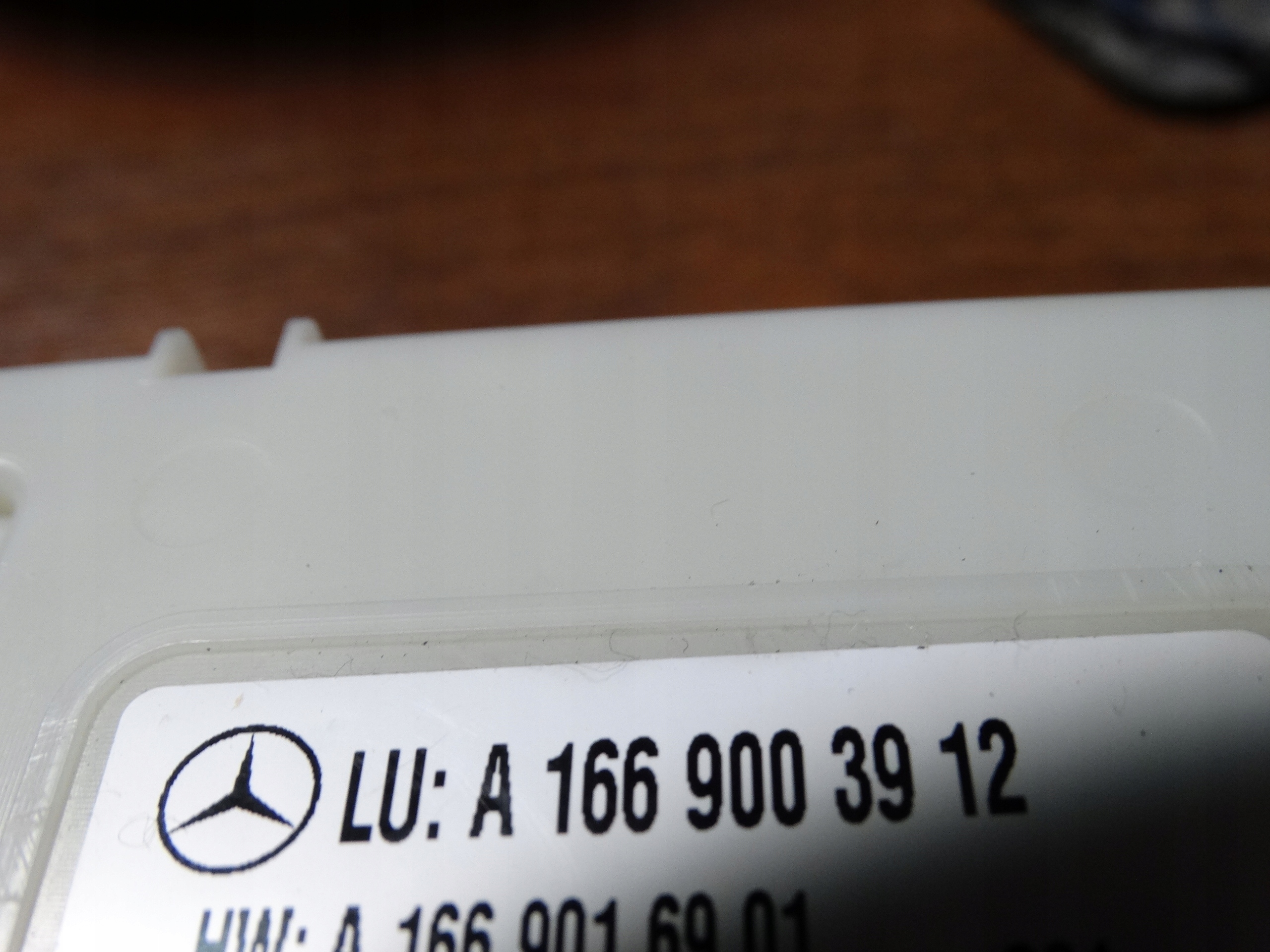 IDEALNY Unité commande confort MERCEDES W166 1 9