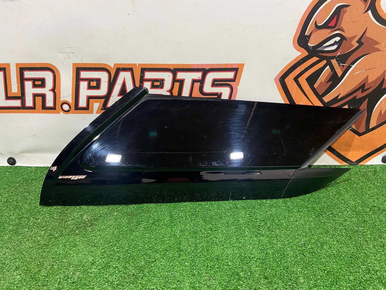 LR102623 - Рейка ліва задня RANGE ROVER L494 DK62-29149-AG