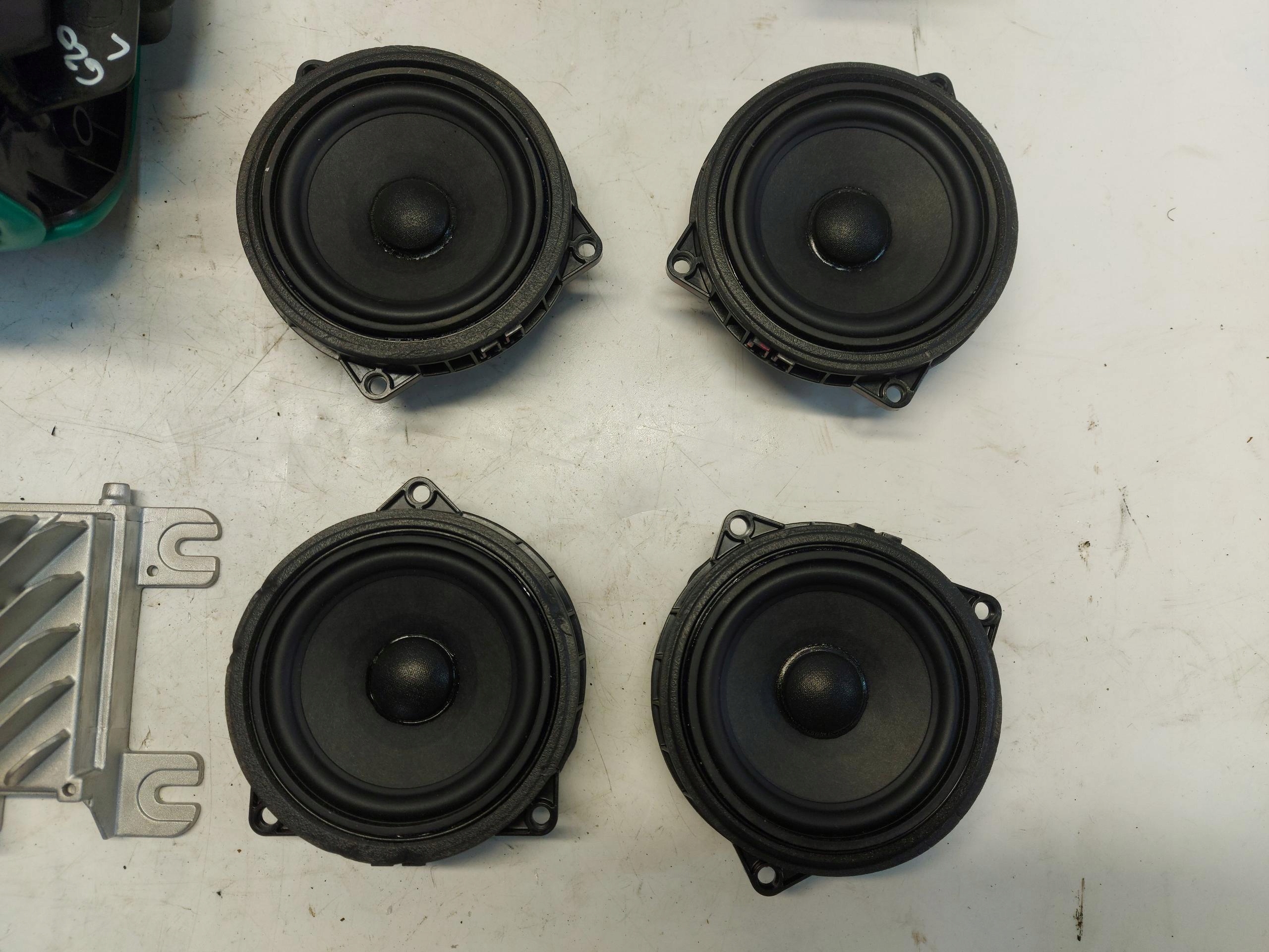 BMW G20 LIFT m340xd speakers amplifier HARMAN