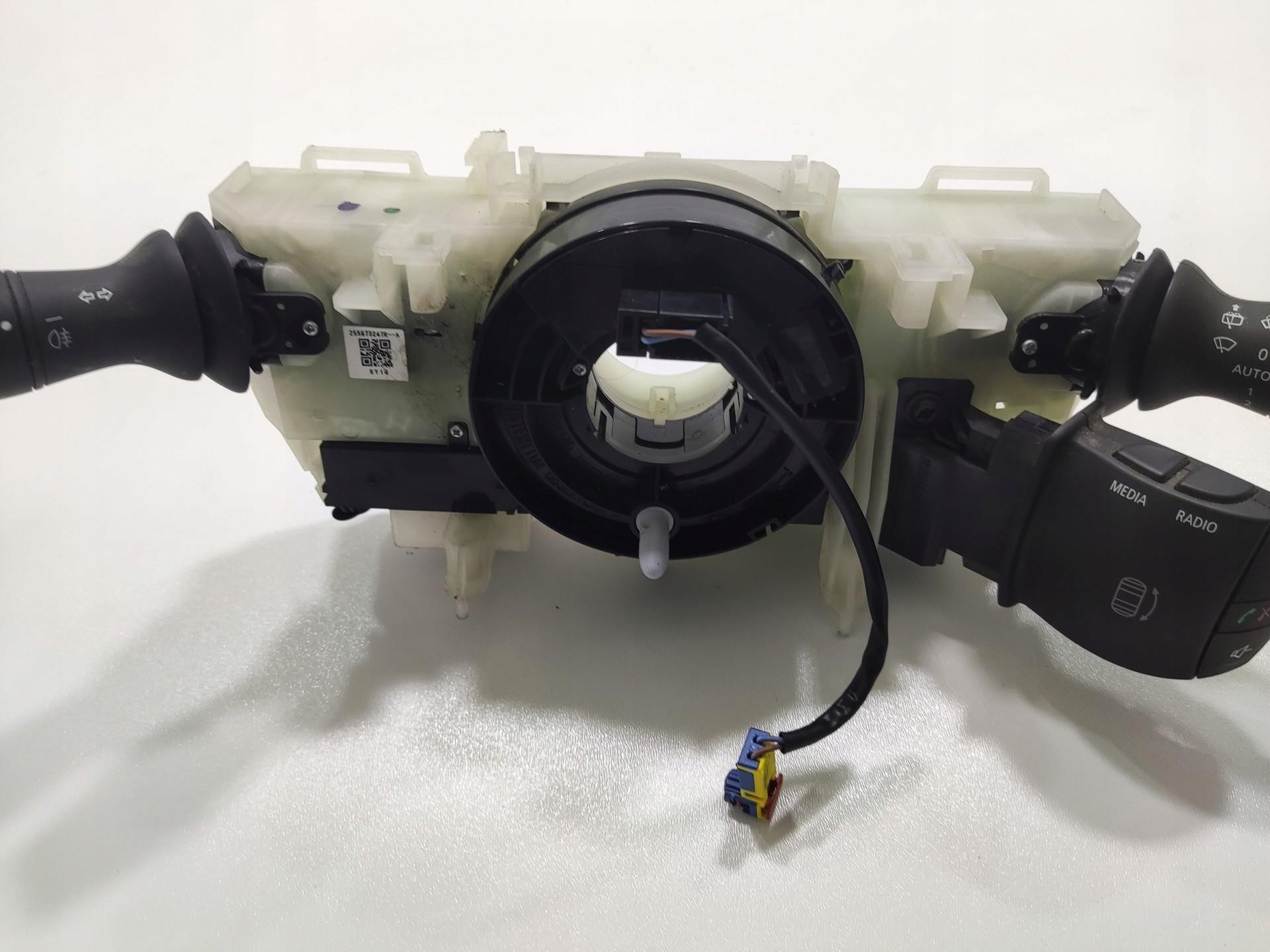 steering wheel levers and controls ring RENAULT ZOE and 2013-2019 255673247R