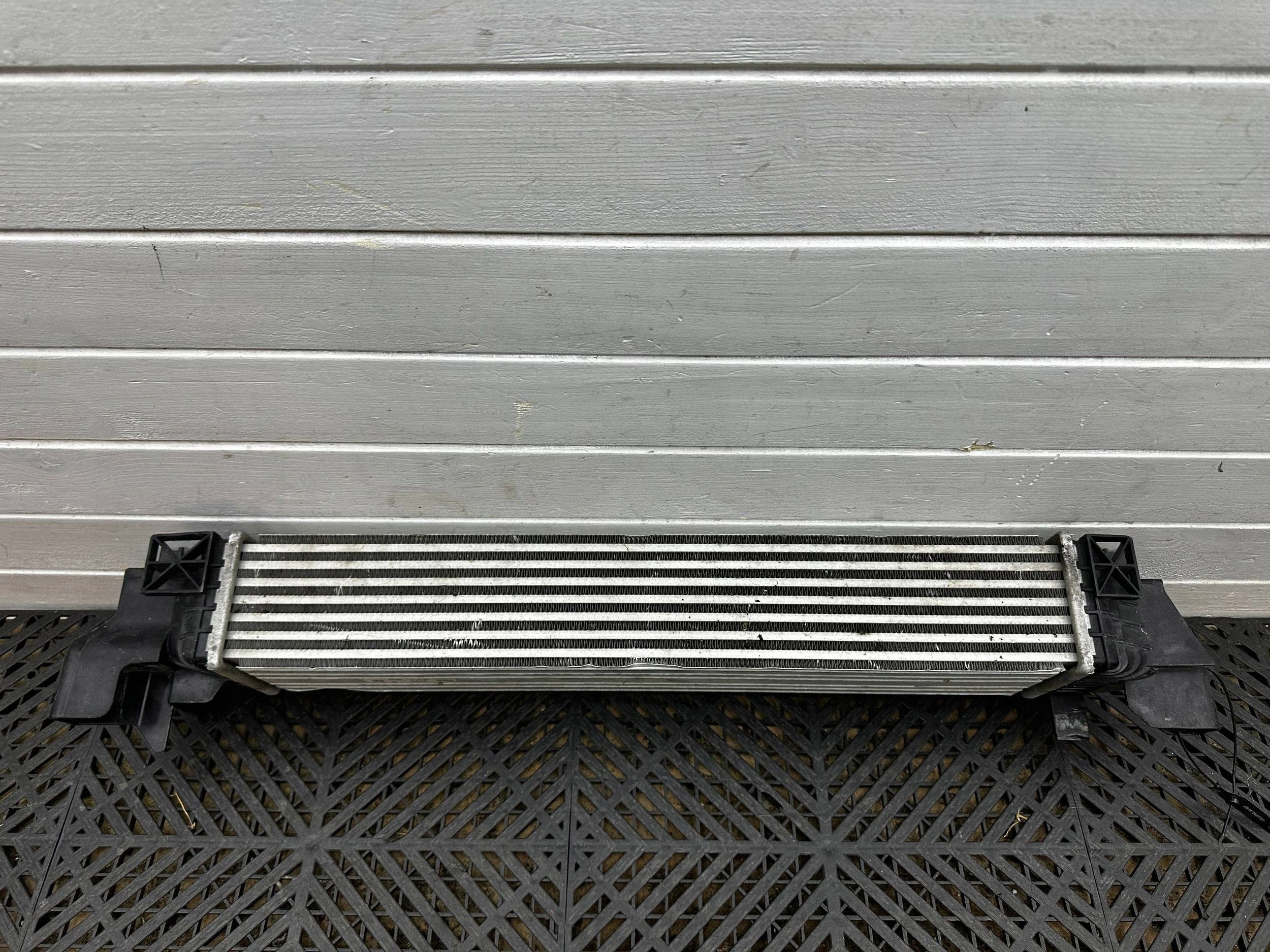 Intercooler BMW X1 F48 F49 7617597
