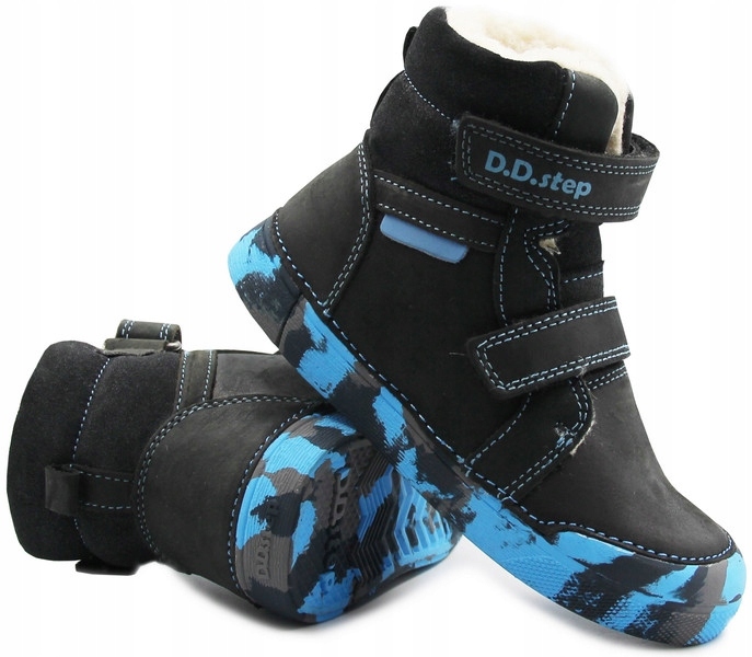 

Czarne buty chłopięce Zima d.d.step w068-363BM 29